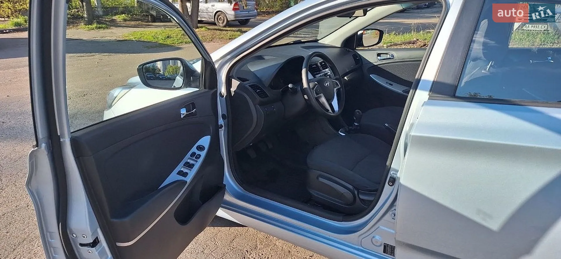 2012 Hyundai Accent - мініатюра 7