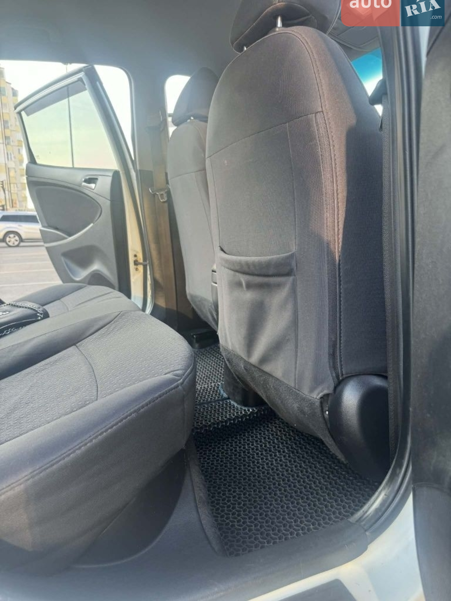 2012 Hyundai Accent - мініатюра 14