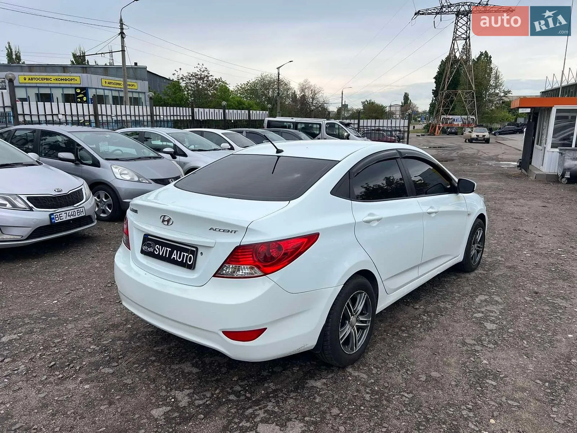 2011 Hyundai Accent - мініатюра 9