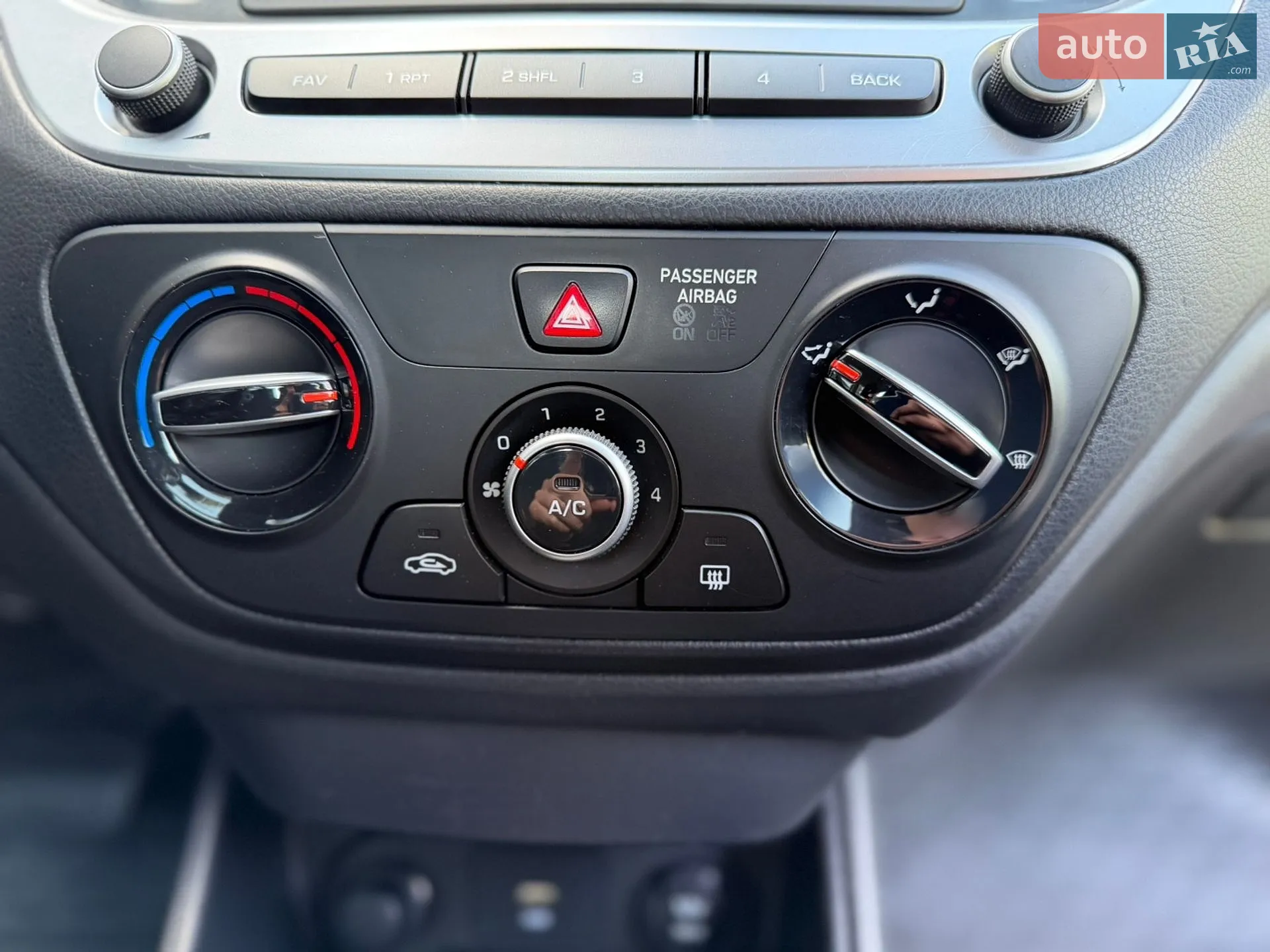 2021 Hyundai Accent - мініатюра 17