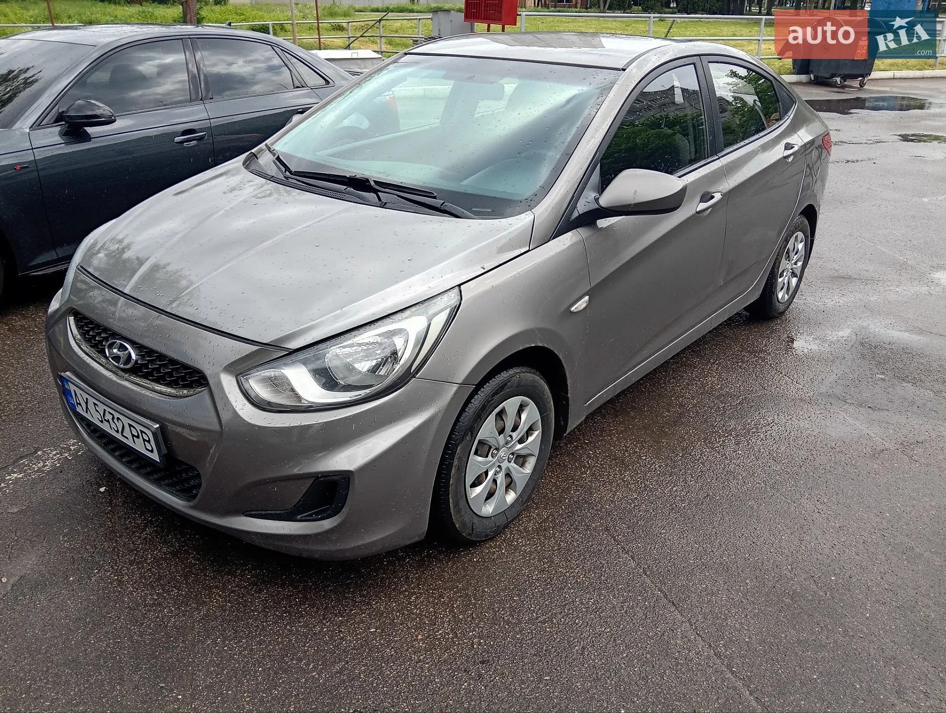 2018 Hyundai Accent - фото 1