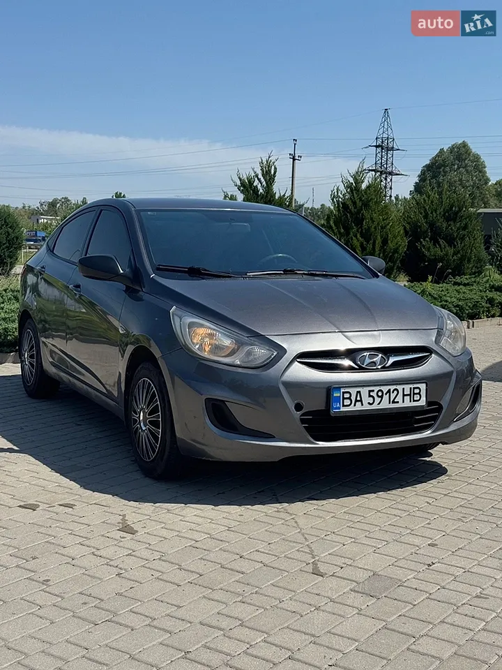 2011 Hyundai Accent - мініатюра 14