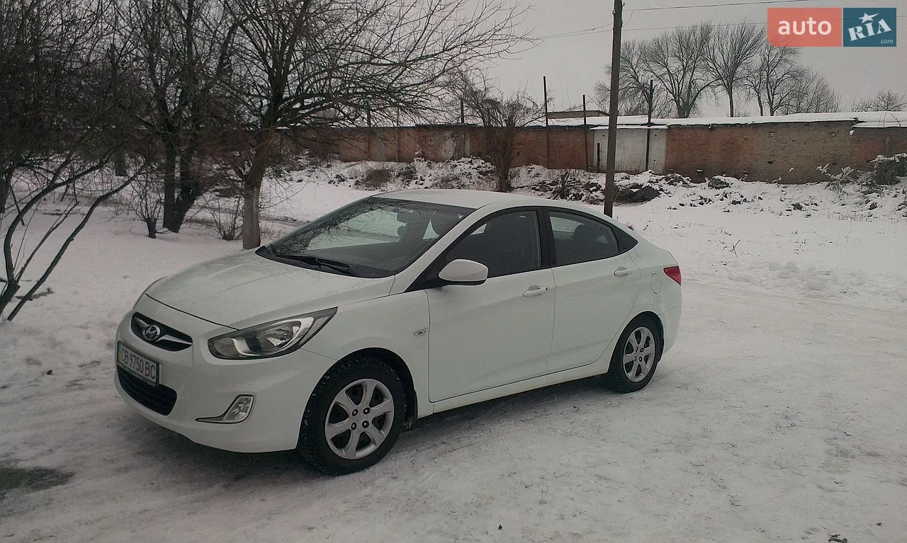 2011 Hyundai Accent - мініатюра 16