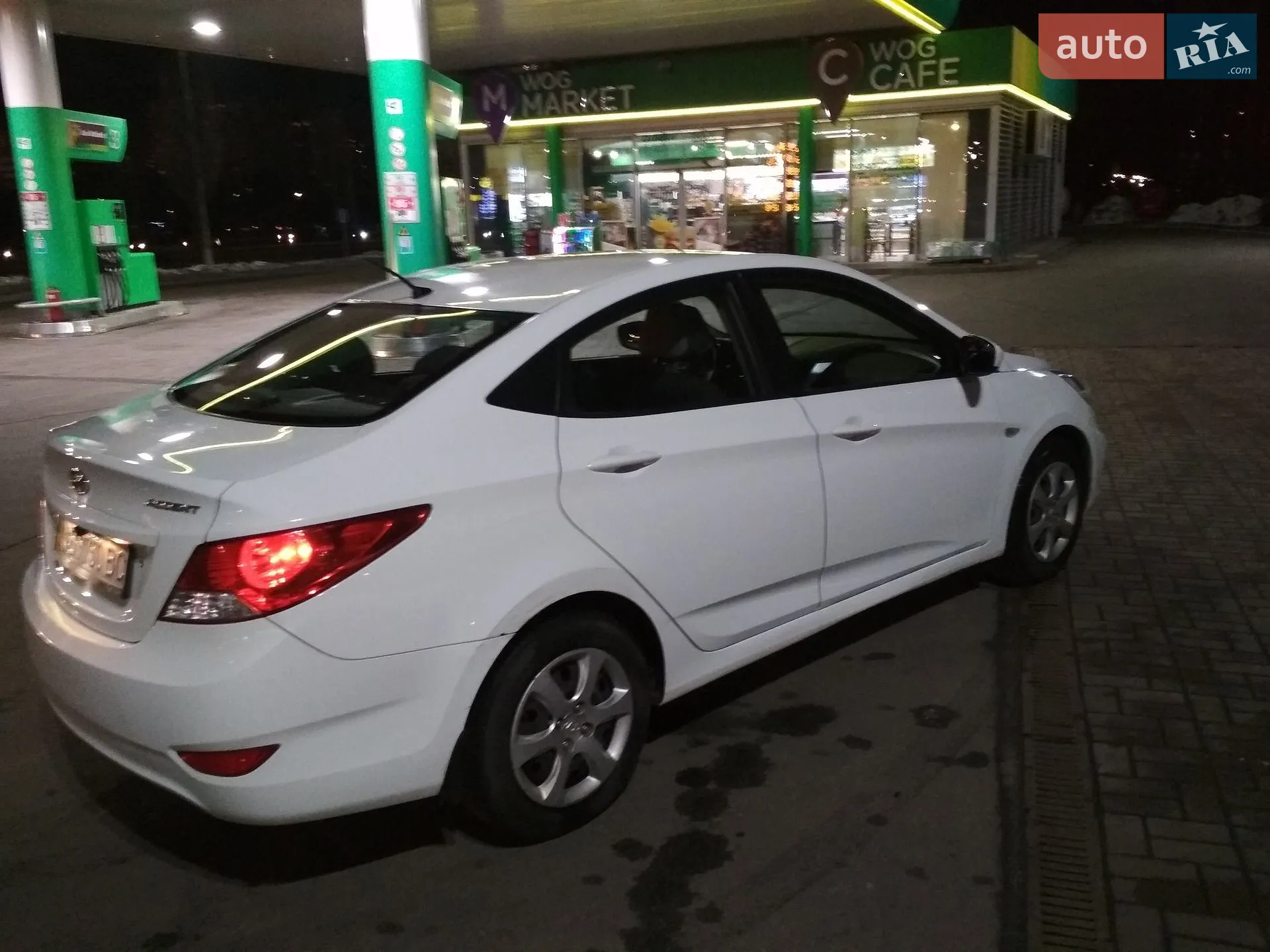 2012 Hyundai Accent - мініатюра 5