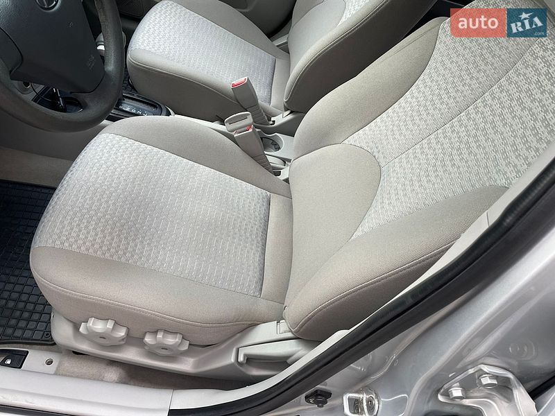 Седан Hyundai Accent 2008 в Хмельницком