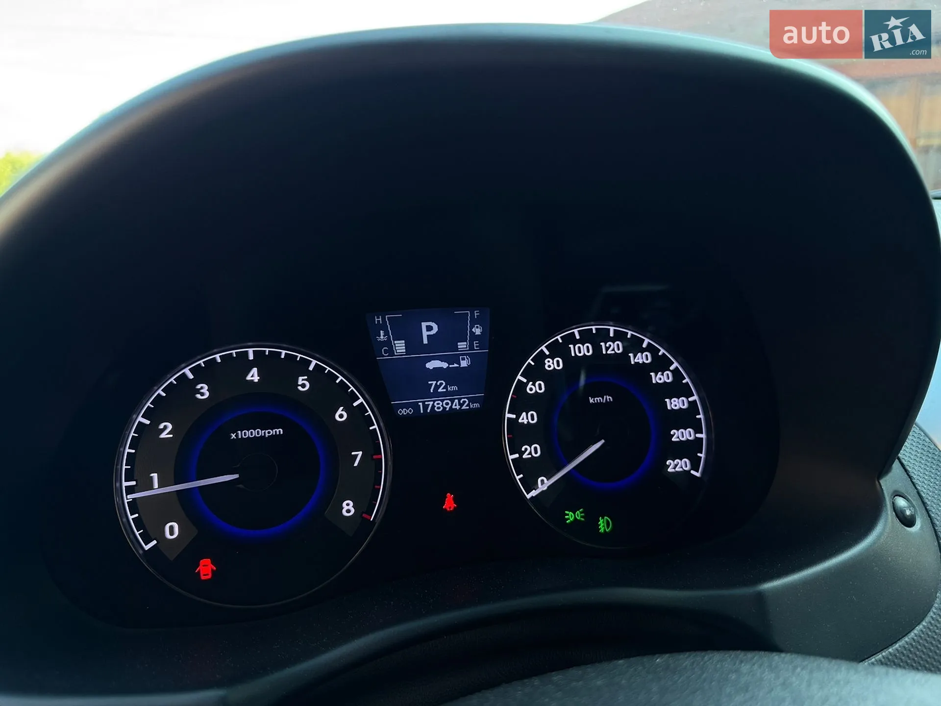 2012 Hyundai Accent - мініатюра 32