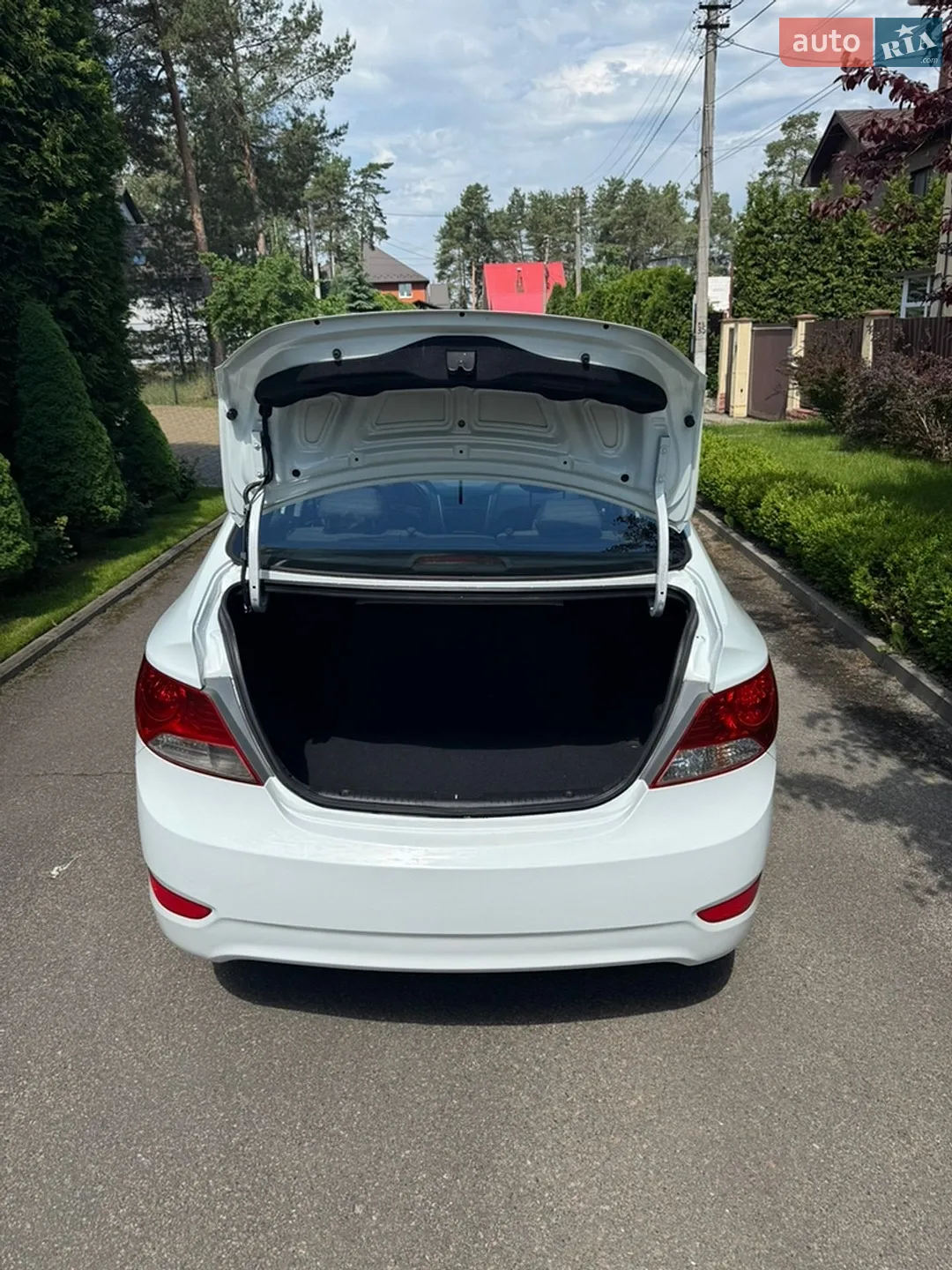 2012 Hyundai Accent - мініатюра 19