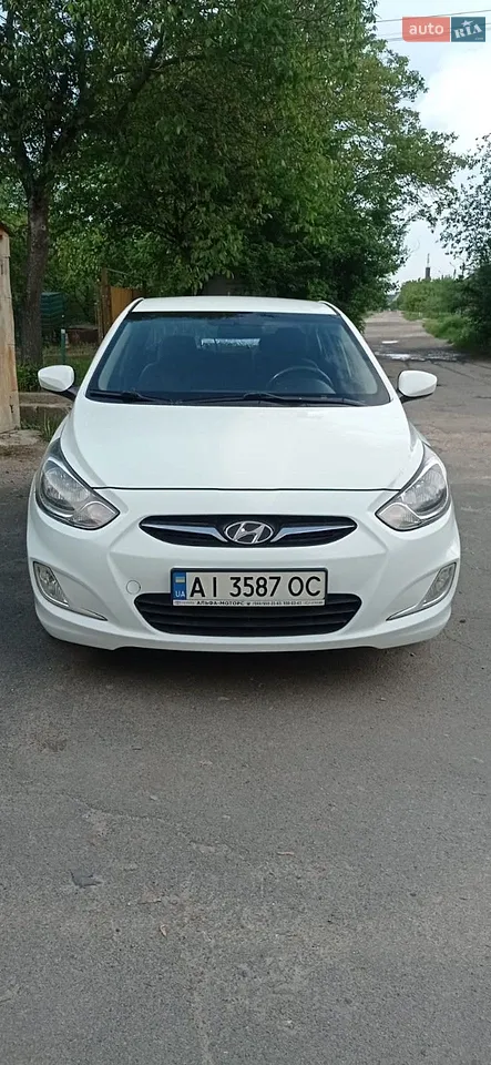 2012 Hyundai Accent - мініатюра 10