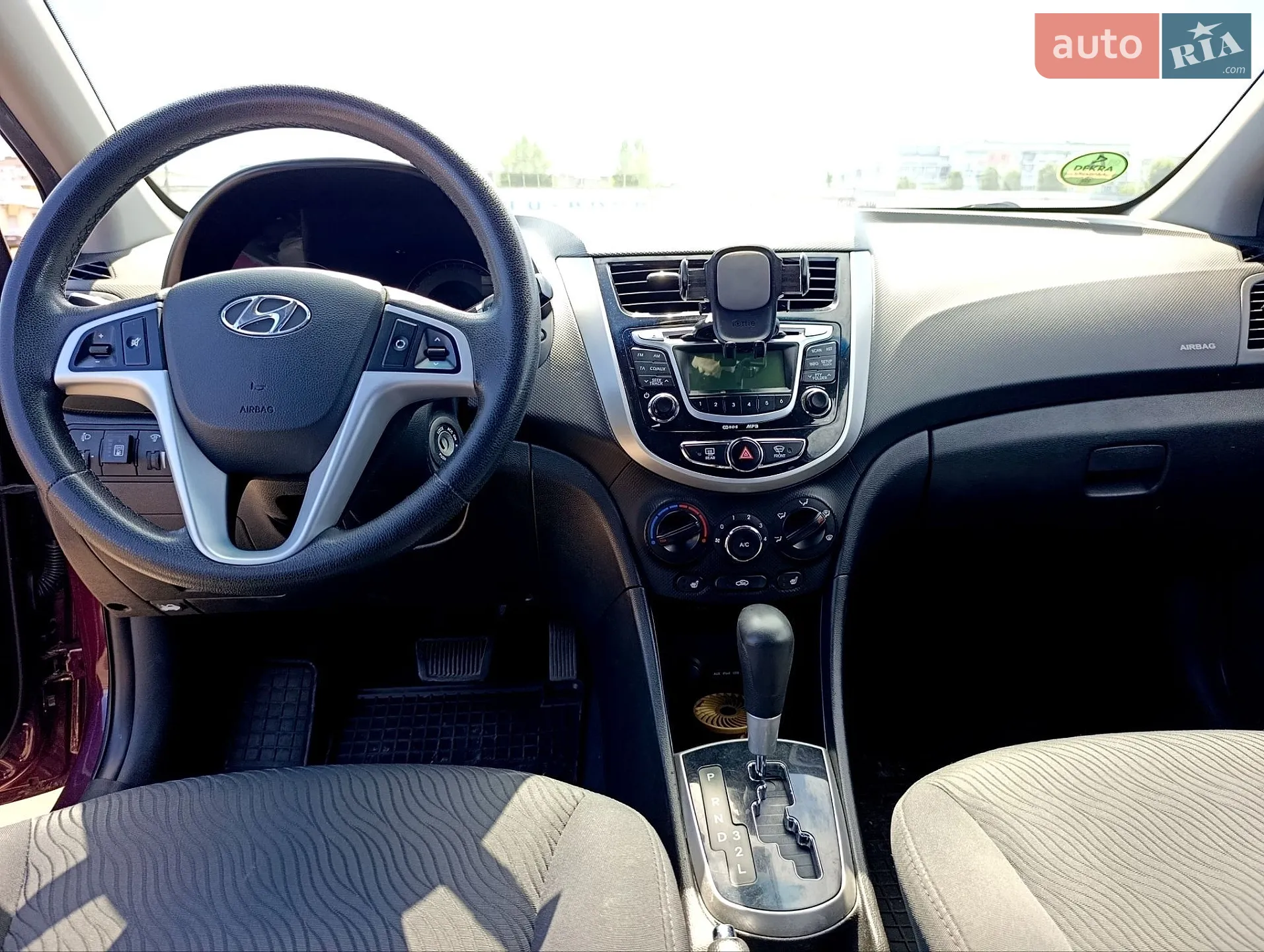 2013 Hyundai Accent - мініатюра 8