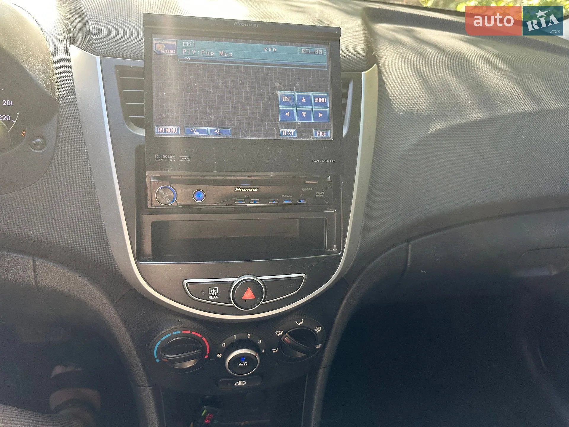2011 Hyundai Accent - мініатюра 8