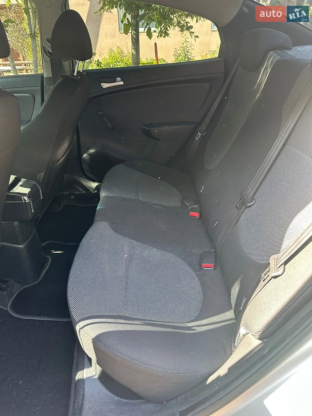 2011 Hyundai Accent - мініатюра 12
