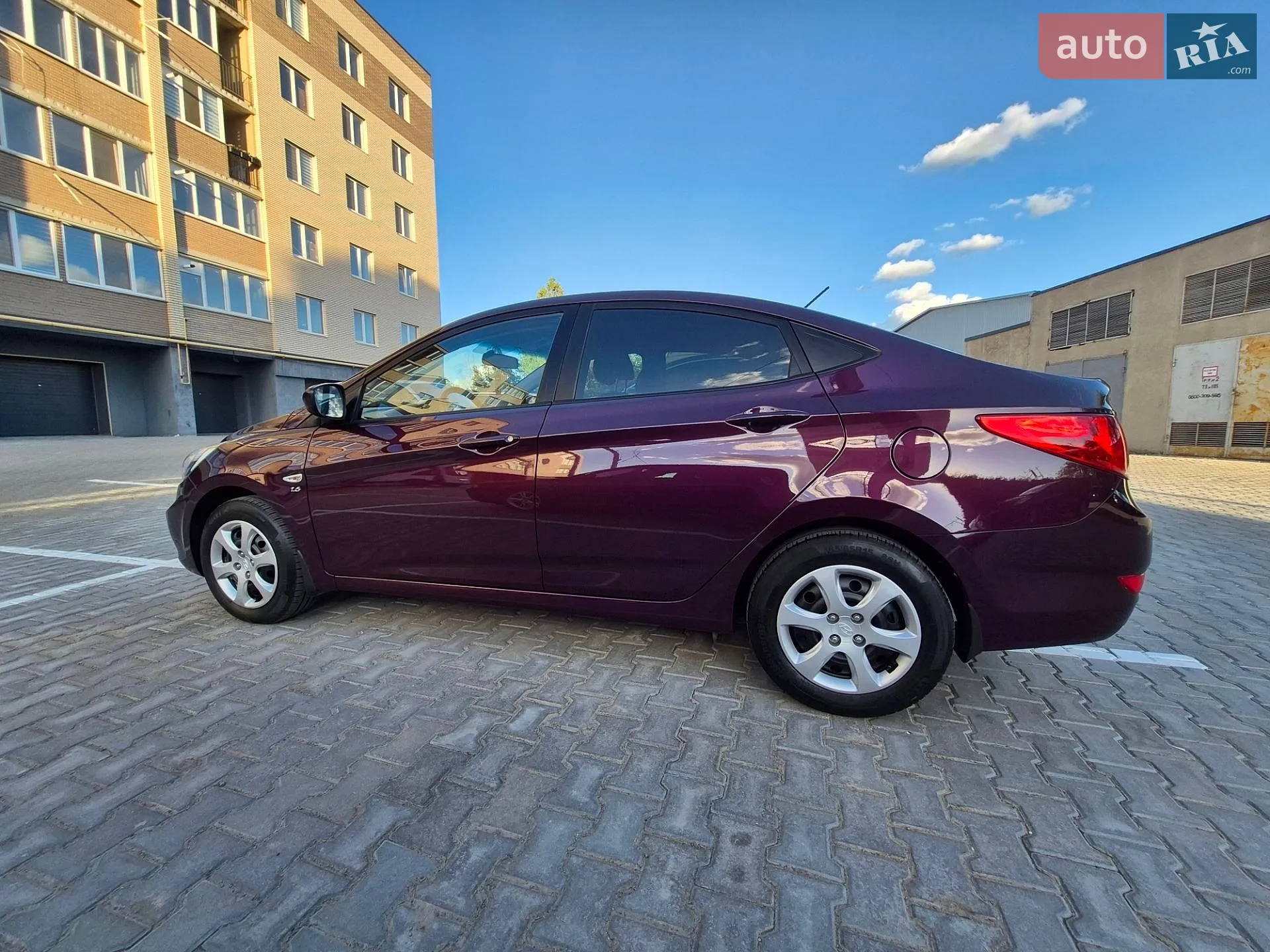 2012 Hyundai Accent - мініатюра 33