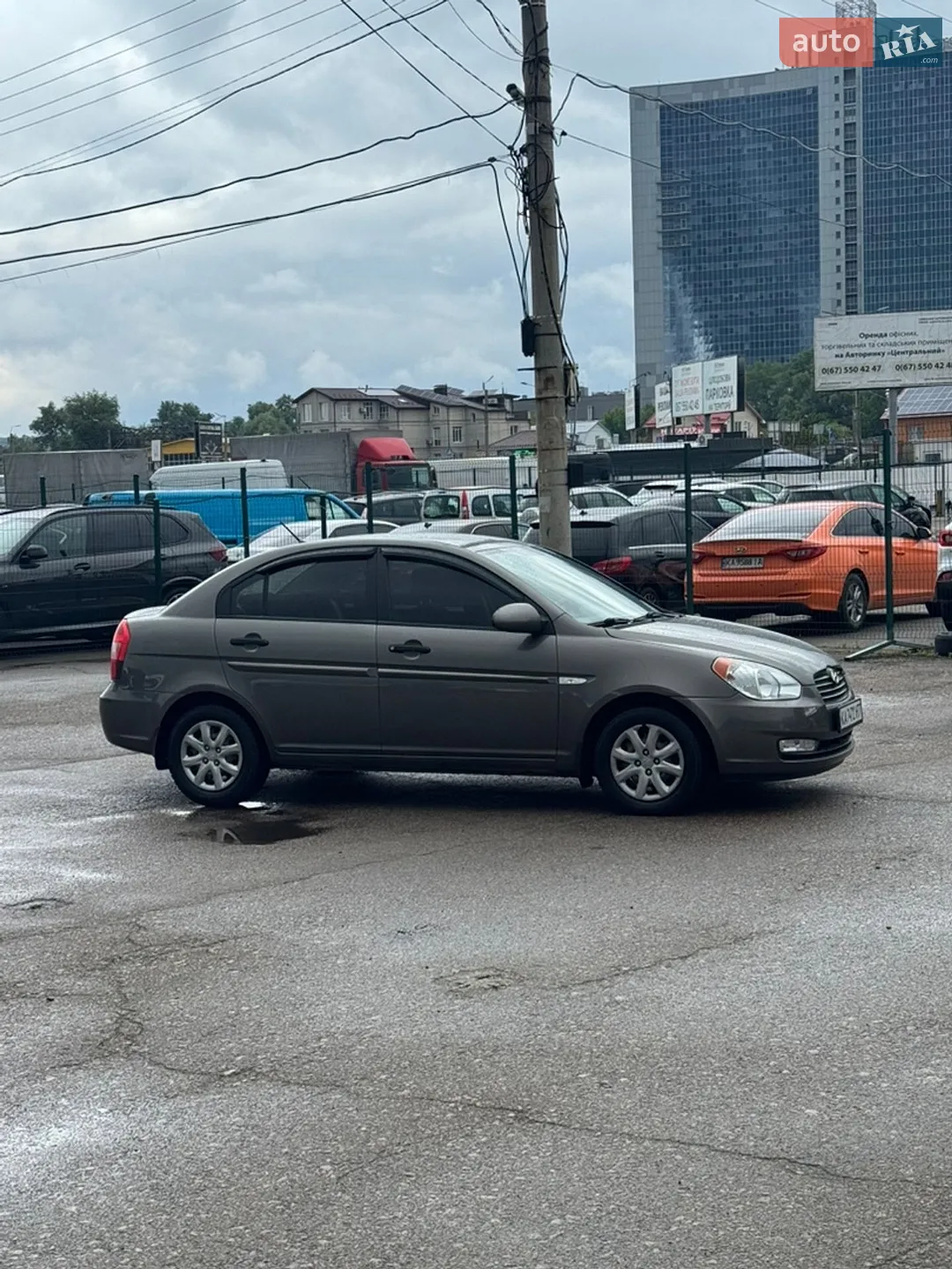 2010 Hyundai Accent - мініатюра 13
