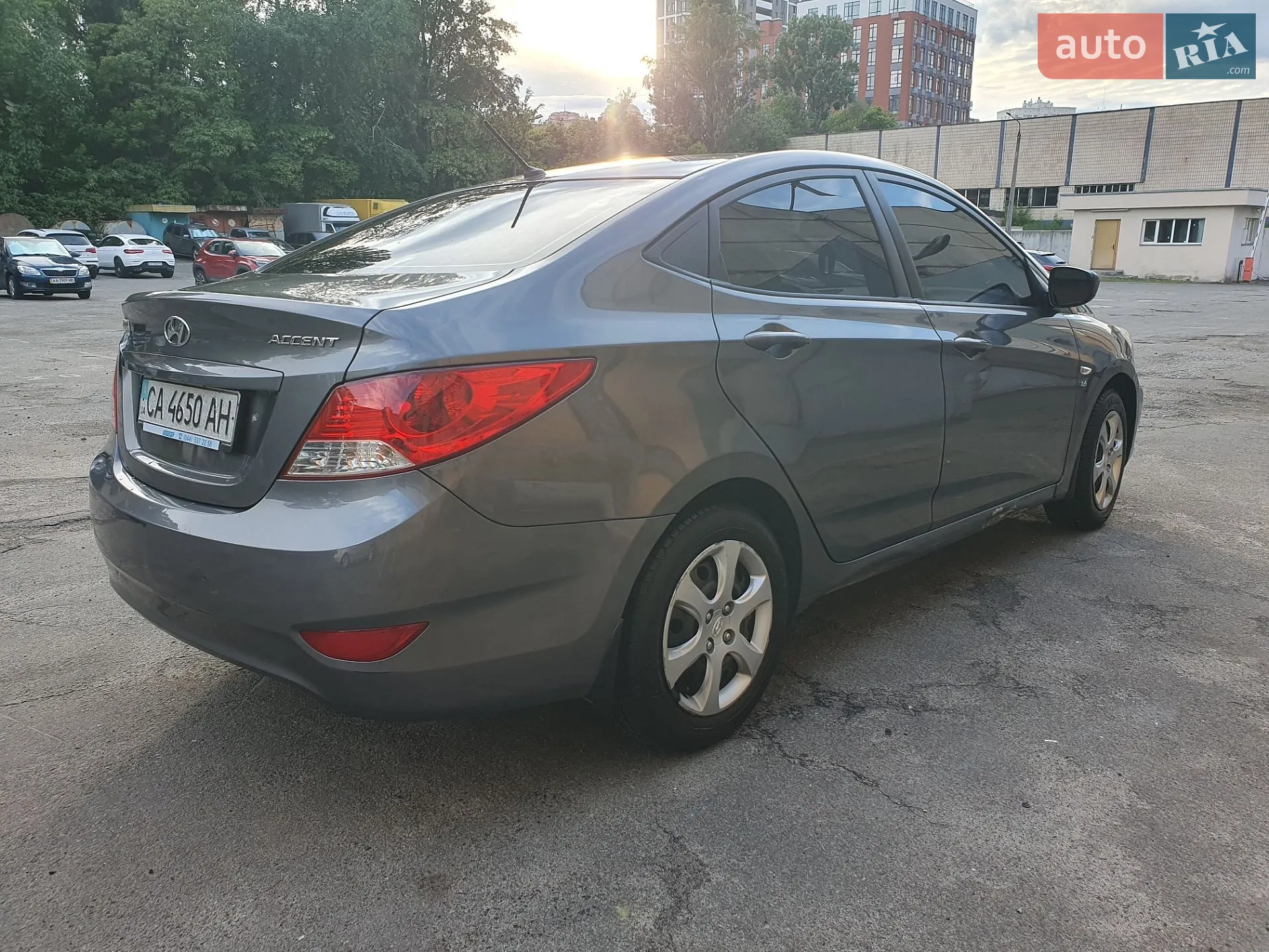 2012 Hyundai Accent - мініатюра 8