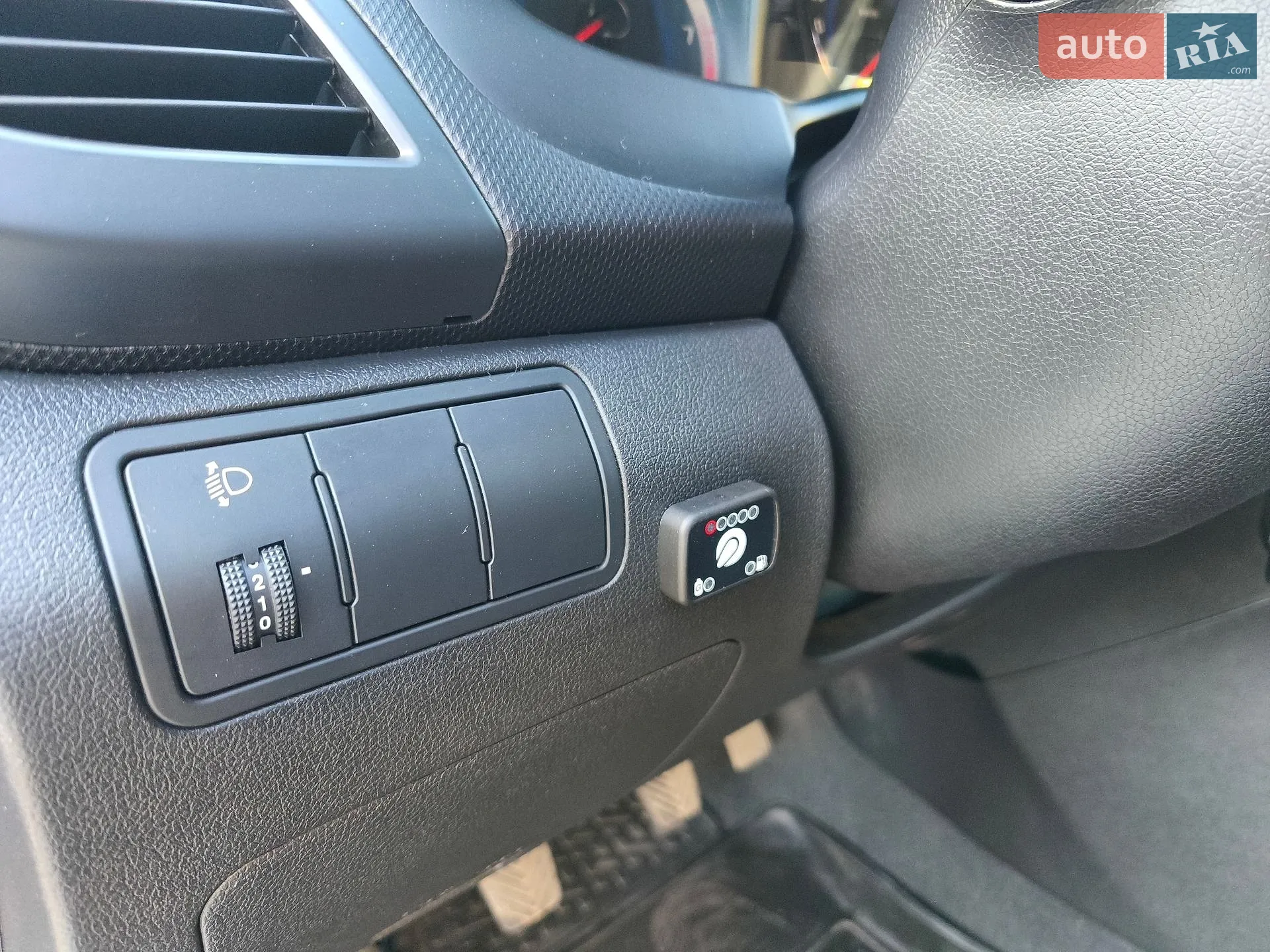 2011 Hyundai Accent - мініатюра 41
