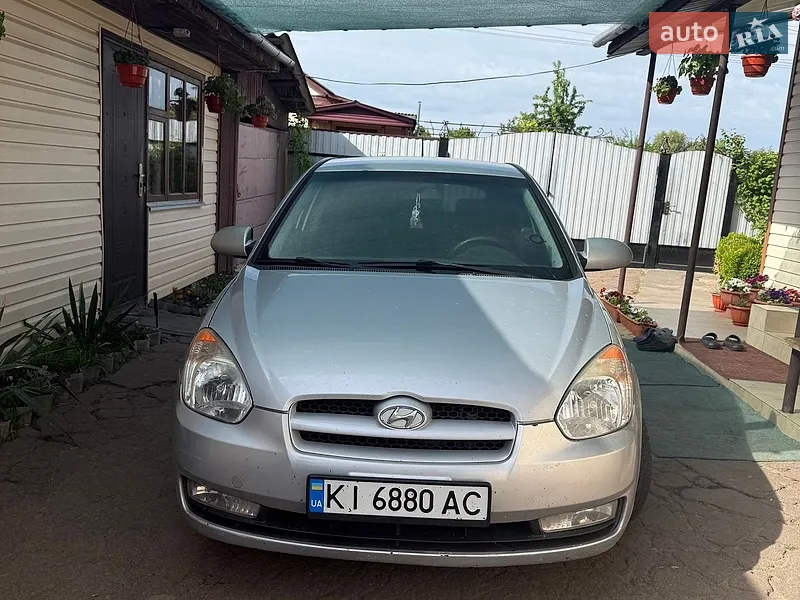 Hyundai Accent