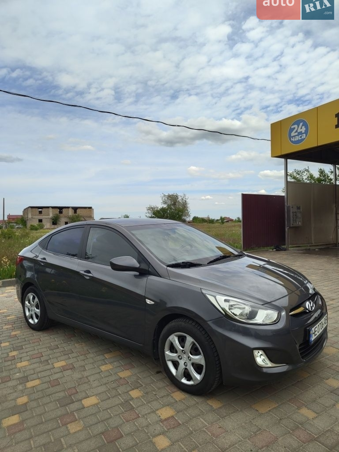 2011 Hyundai Accent - мініатюра 18