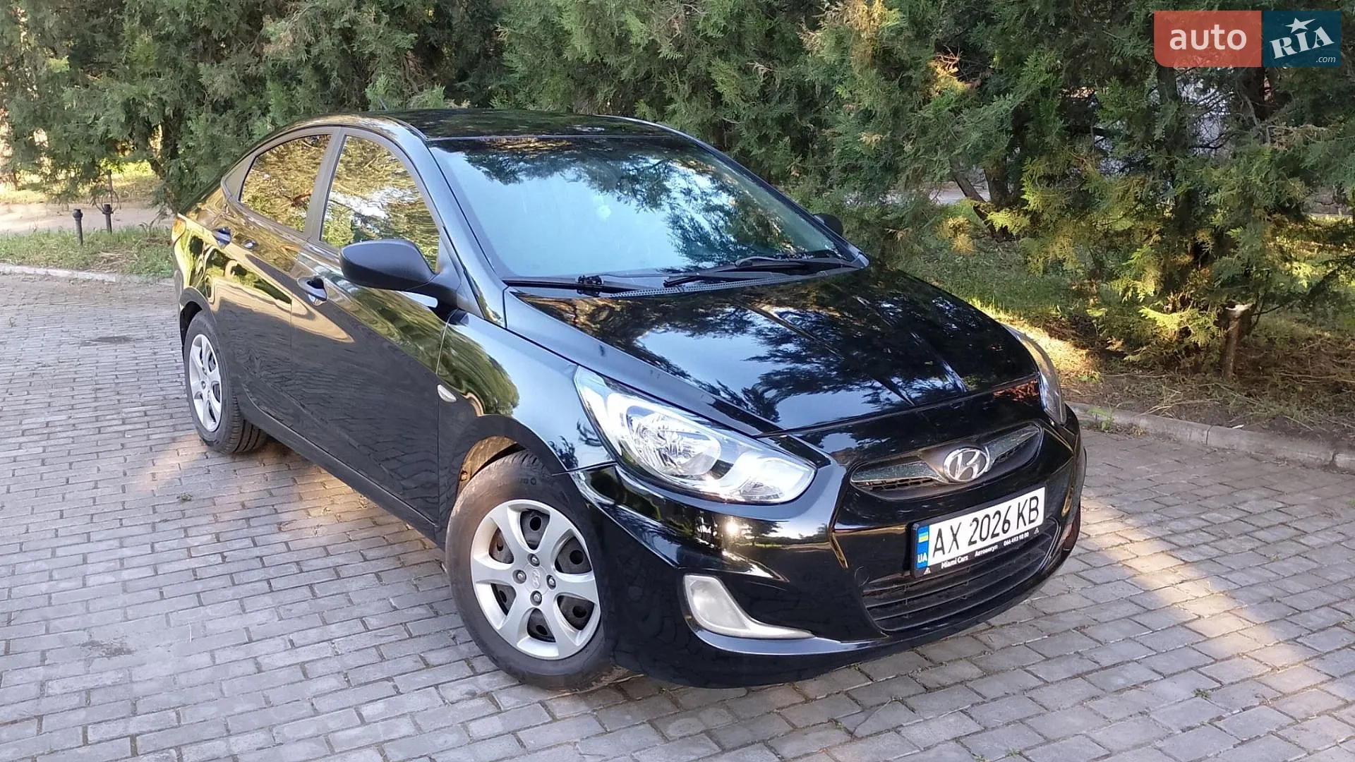 2011 Hyundai Accent - мініатюра 3