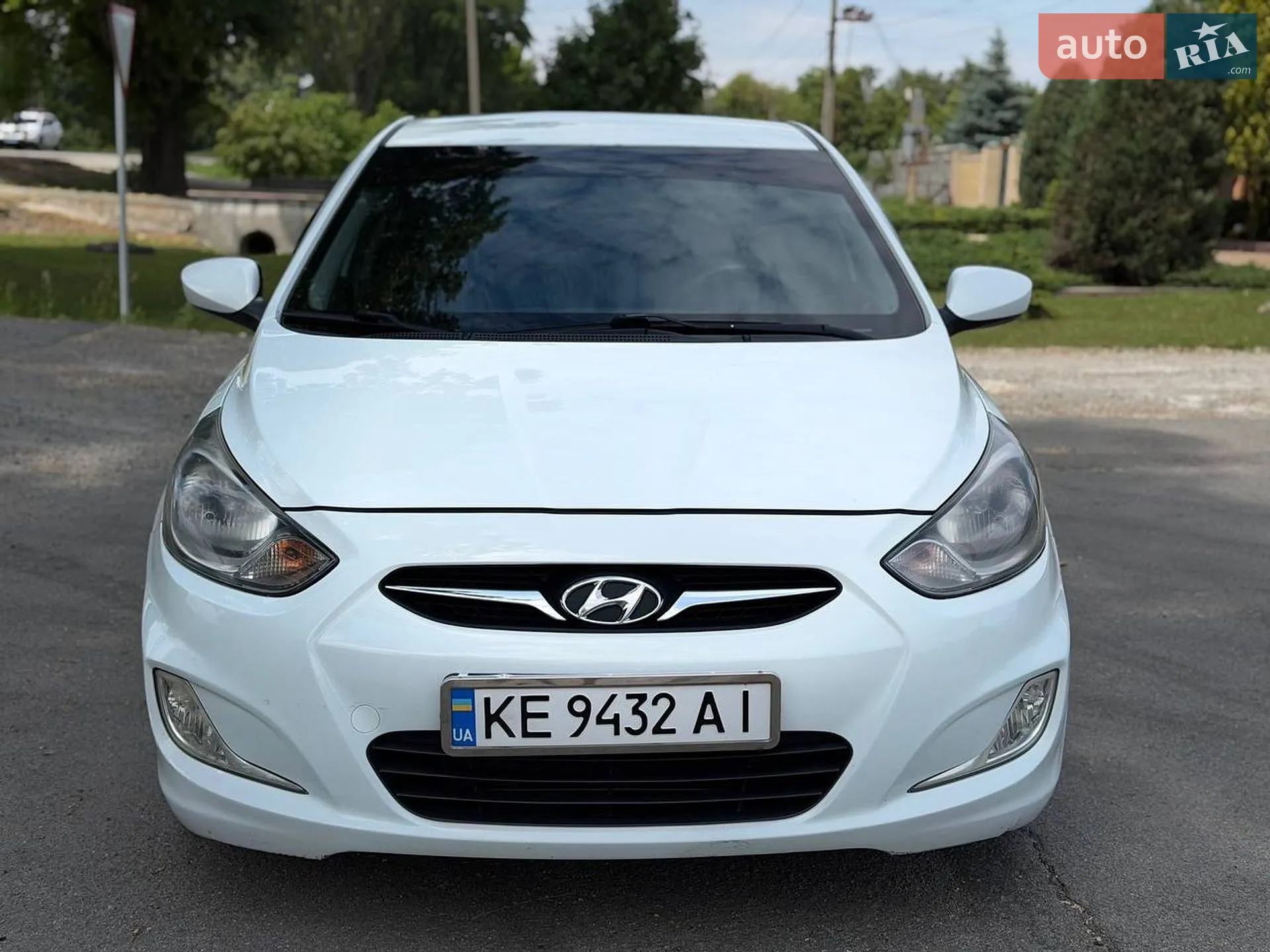 2011 Hyundai Accent - мініатюра 6