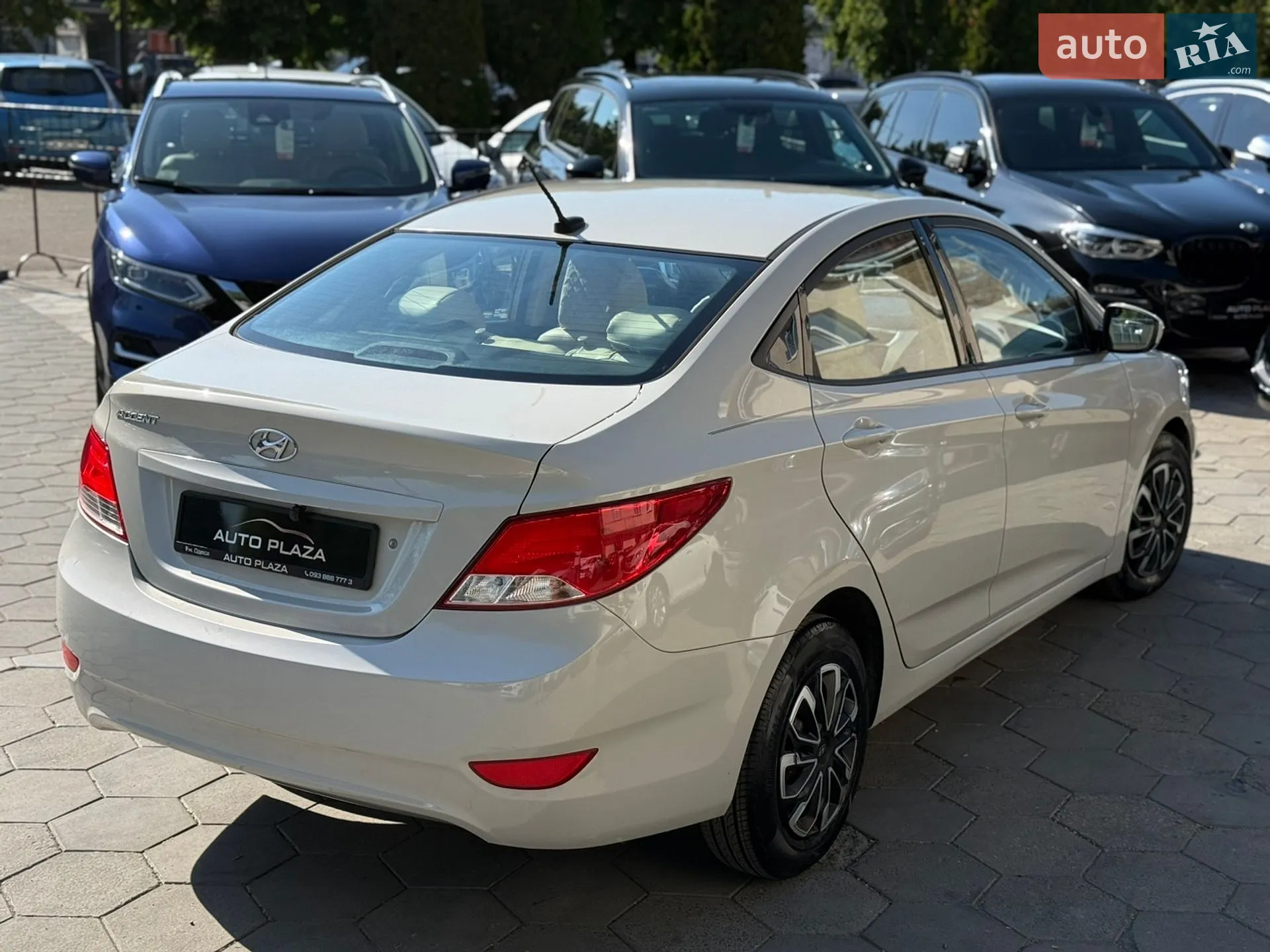 2016 Hyundai Accent - мініатюра 21