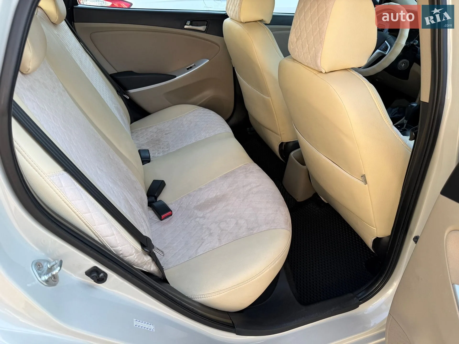 2016 Hyundai Accent - мініатюра 37