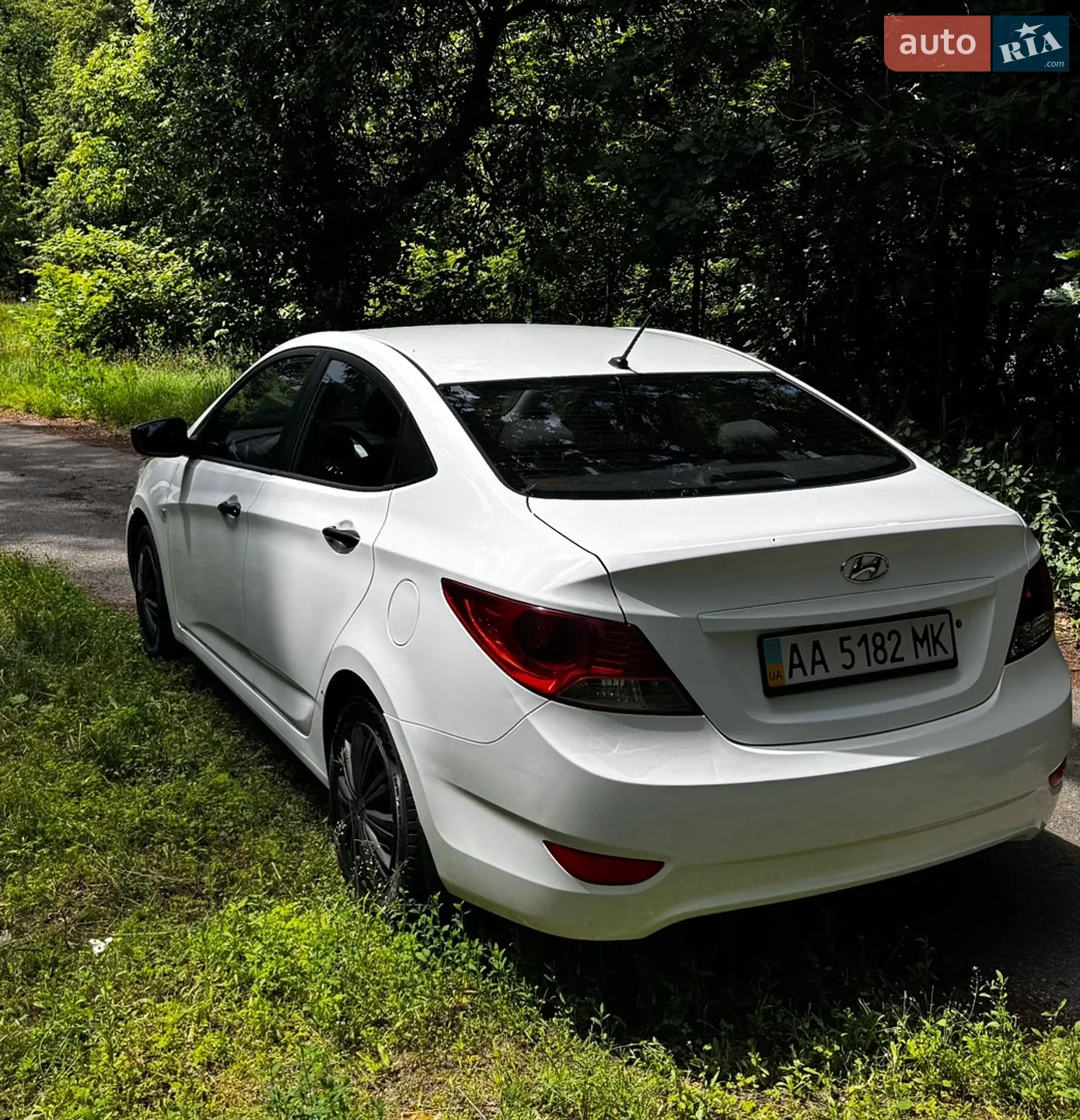 2012 Hyundai Accent - мініатюра 5