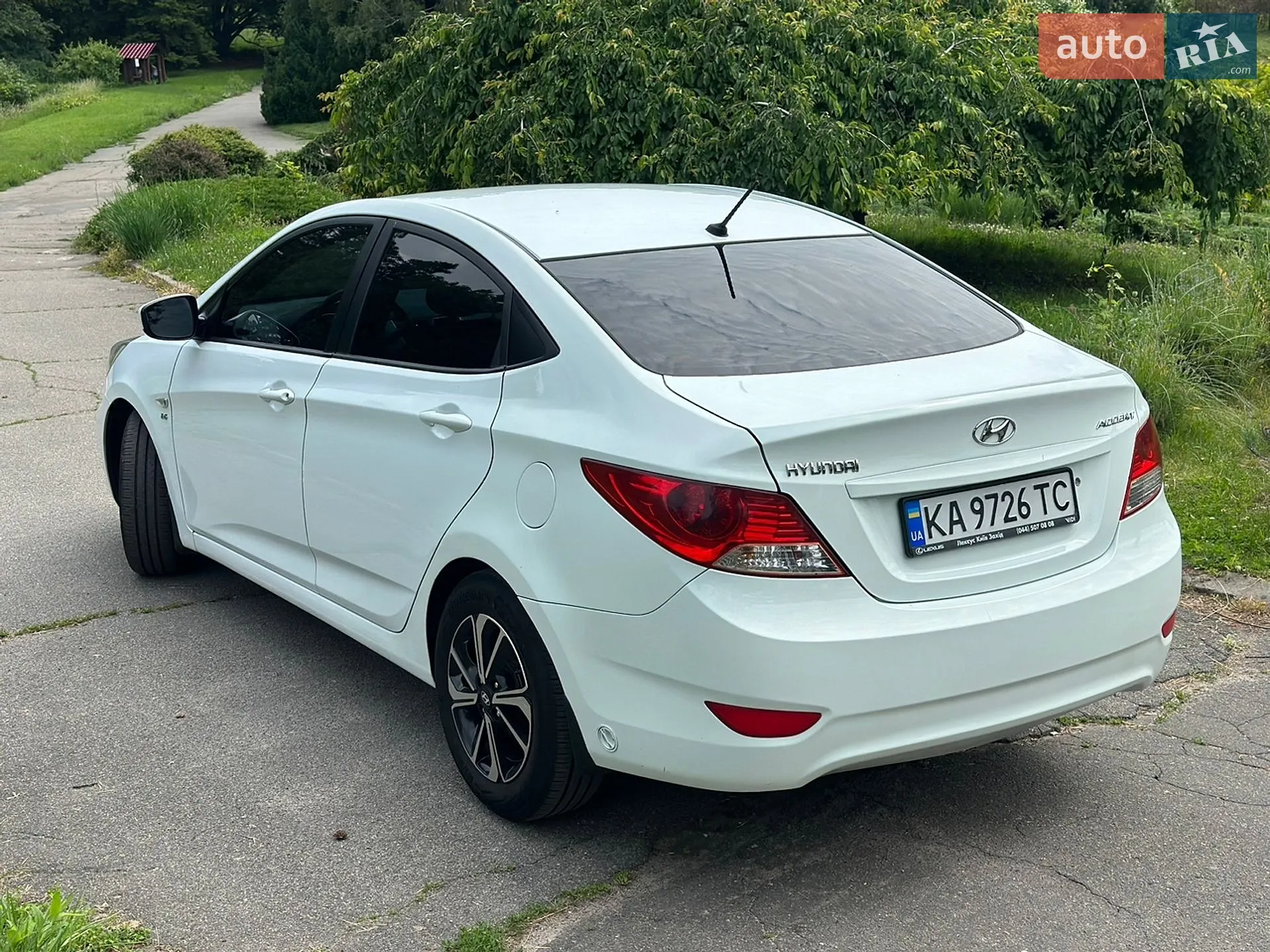 2012 Hyundai Accent - мініатюра 4