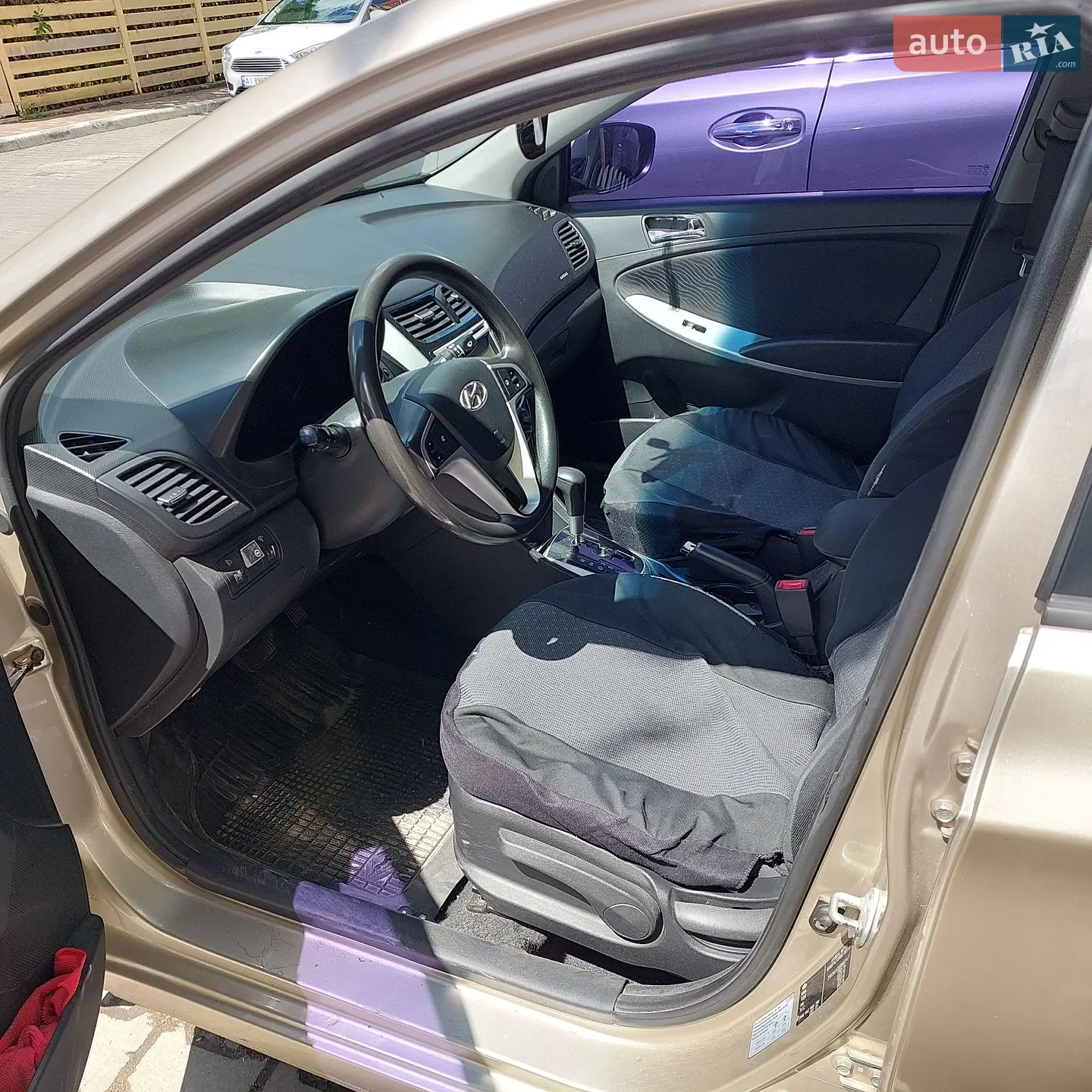 2011 Hyundai Accent - мініатюра 7