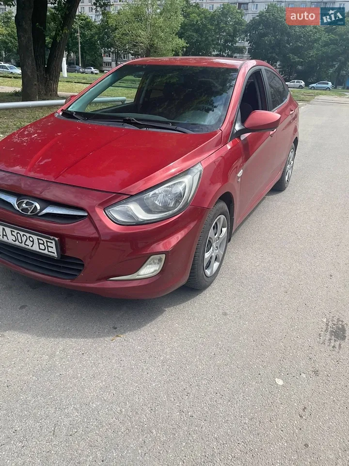 2012 Hyundai Accent - мініатюра 22