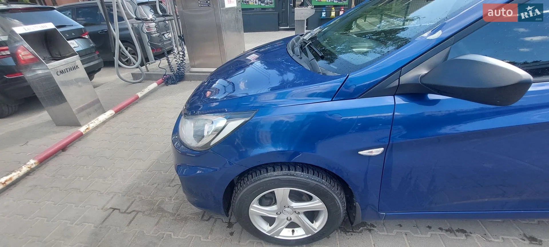 2011 Hyundai Accent - мініатюра 11