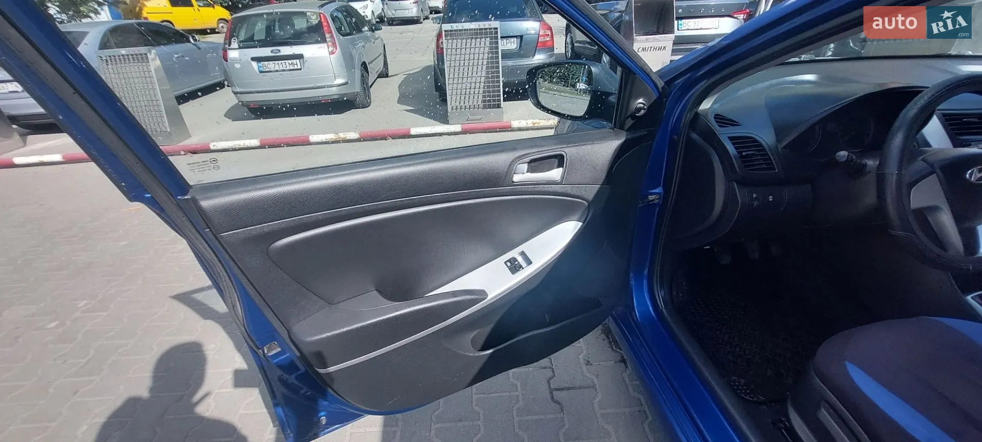 2011 Hyundai Accent - мініатюра 22