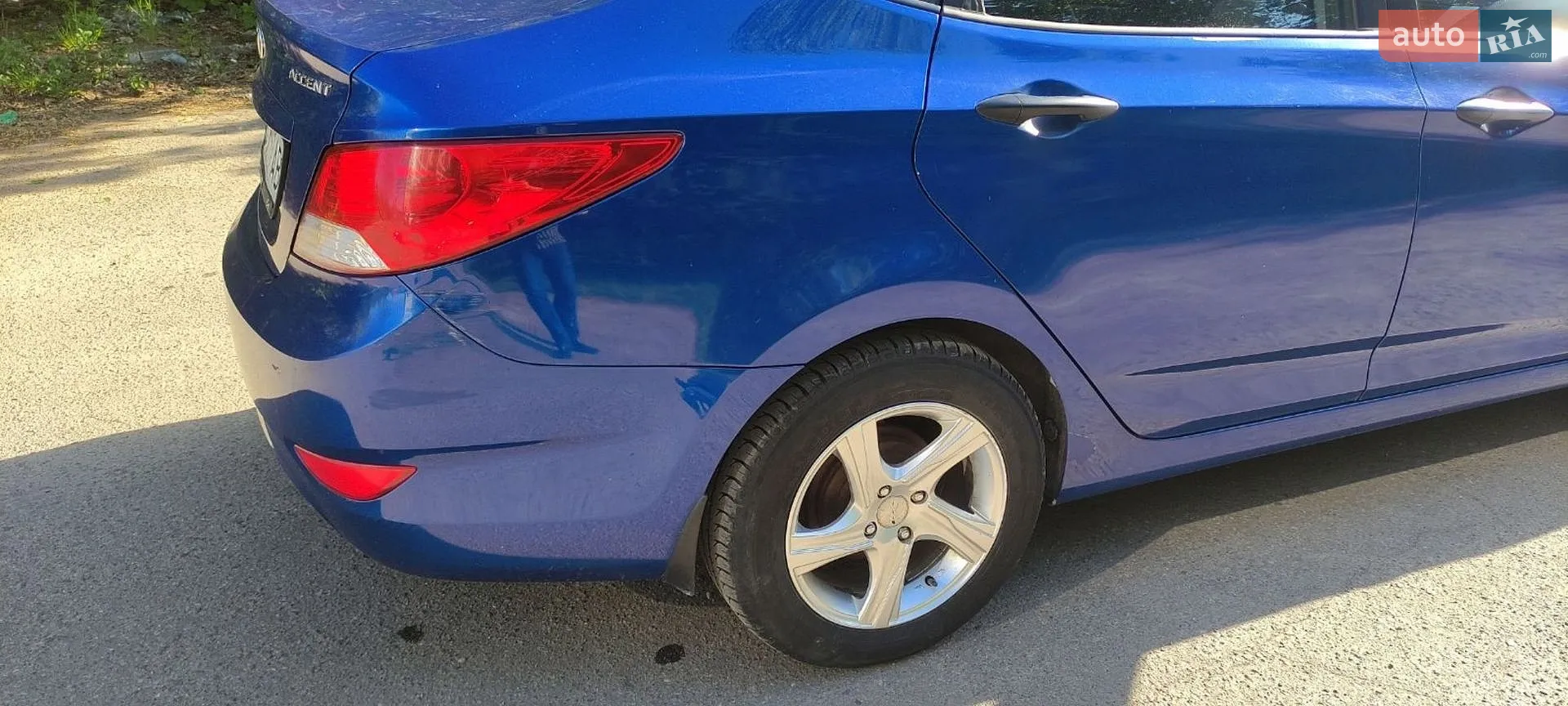 2011 Hyundai Accent - мініатюра 30