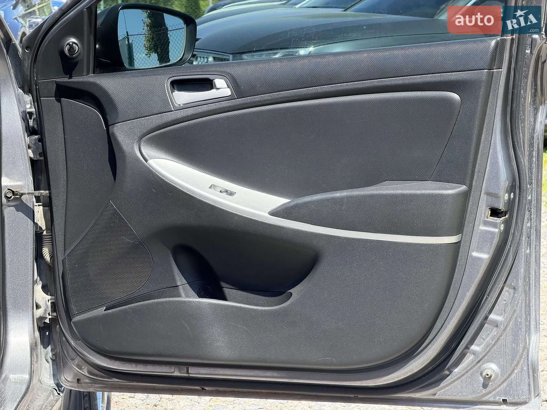 2011 Hyundai Accent - мініатюра 20