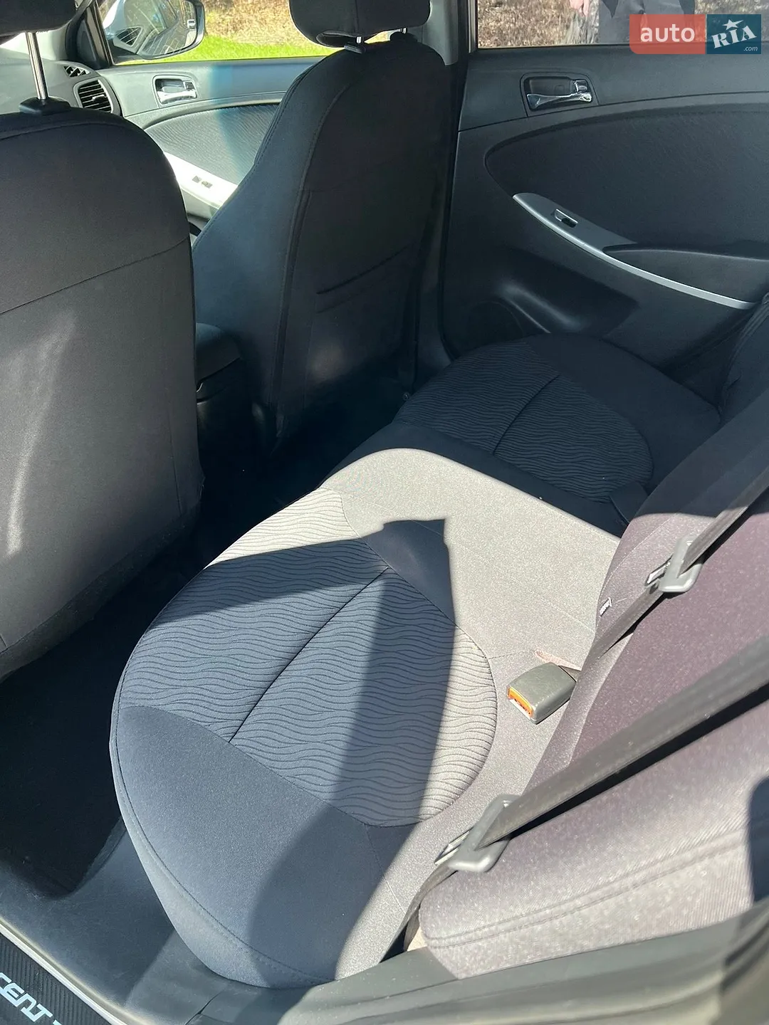 2012 Hyundai Accent - мініатюра 5