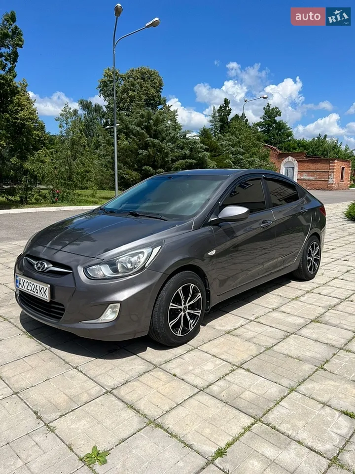 2012 Hyundai Accent - мініатюра 22