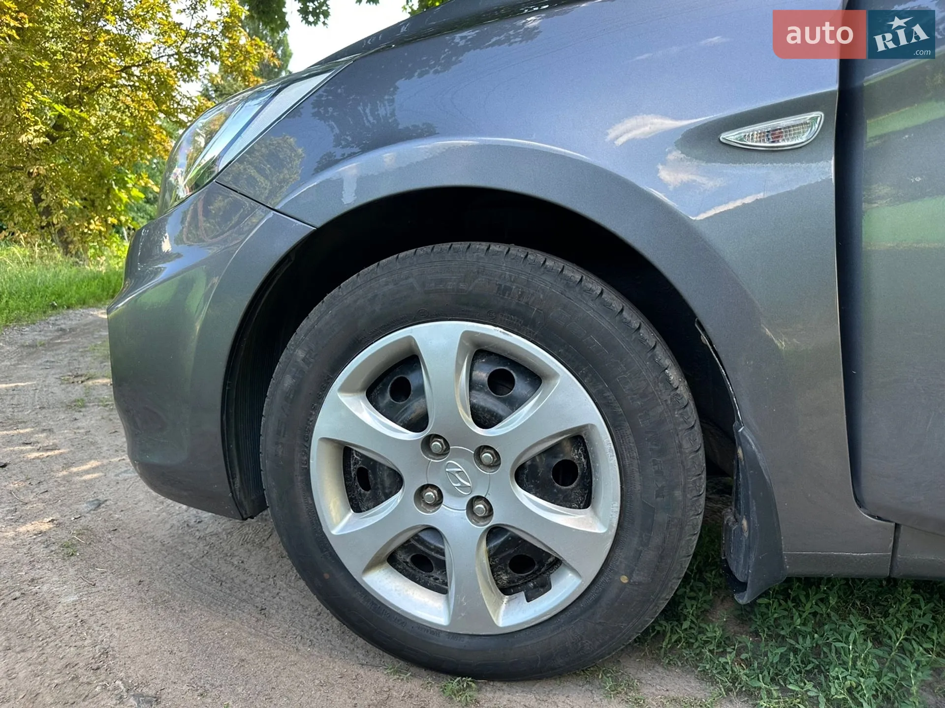 2011 Hyundai Accent - мініатюра 21