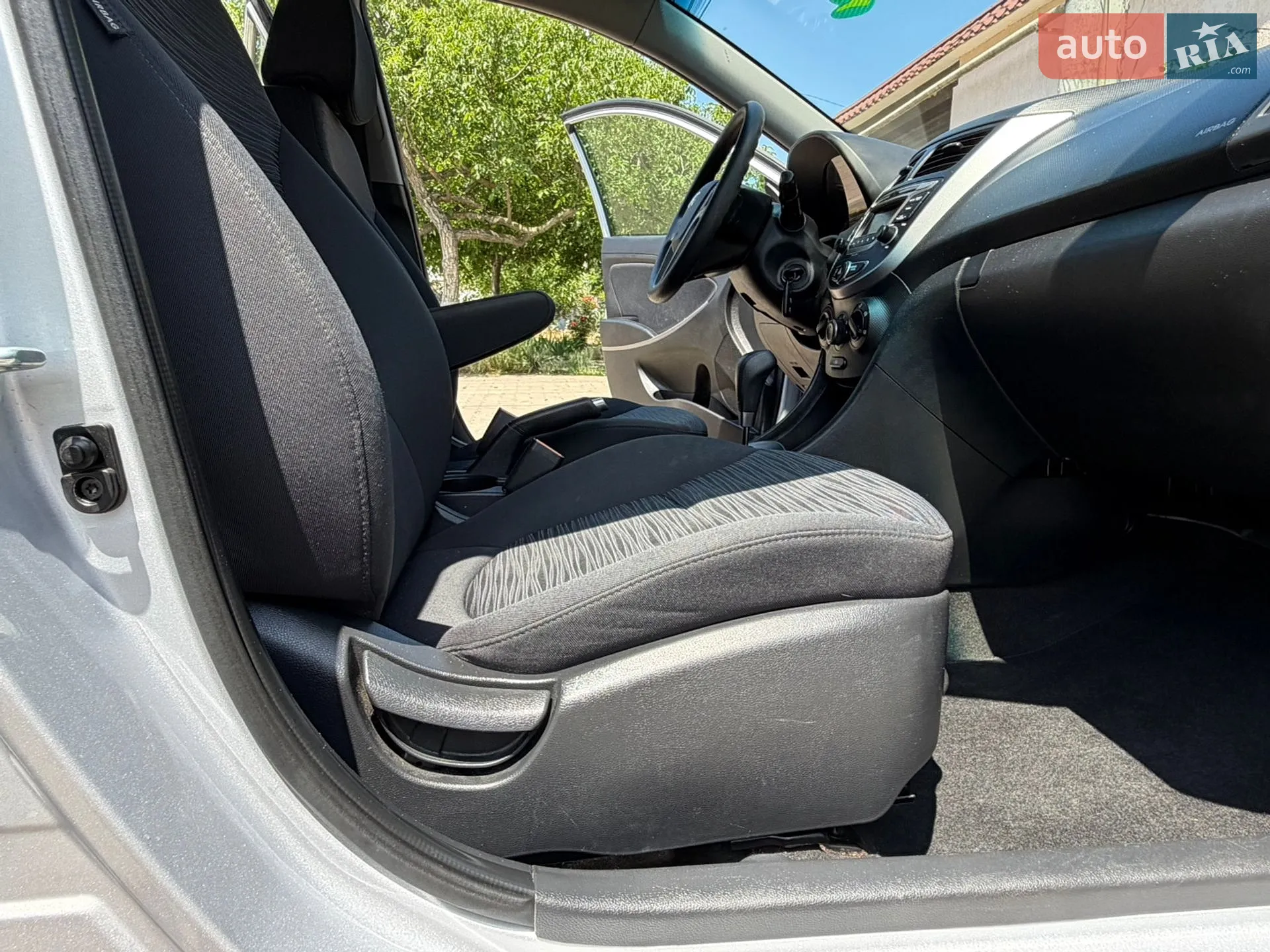 2017 Hyundai Accent - мініатюра 55