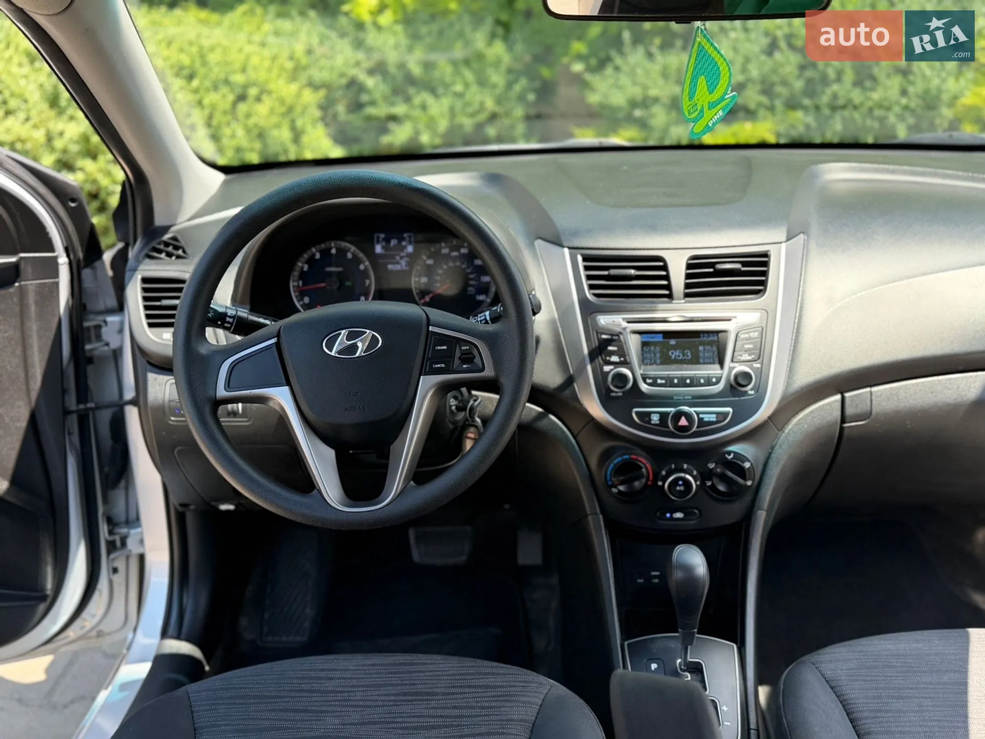 2017 Hyundai Accent - мініатюра 64
