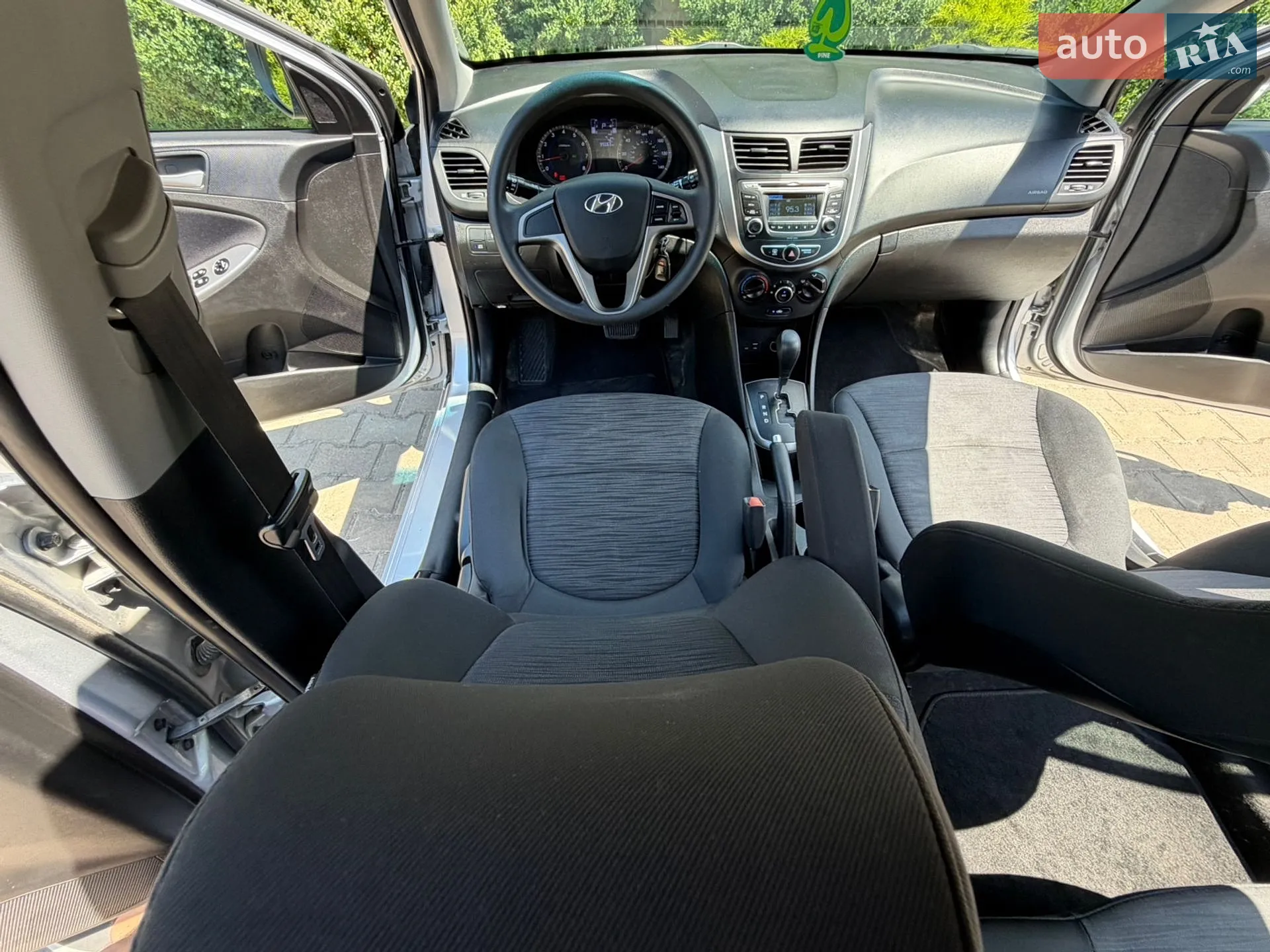 2017 Hyundai Accent - мініатюра 68