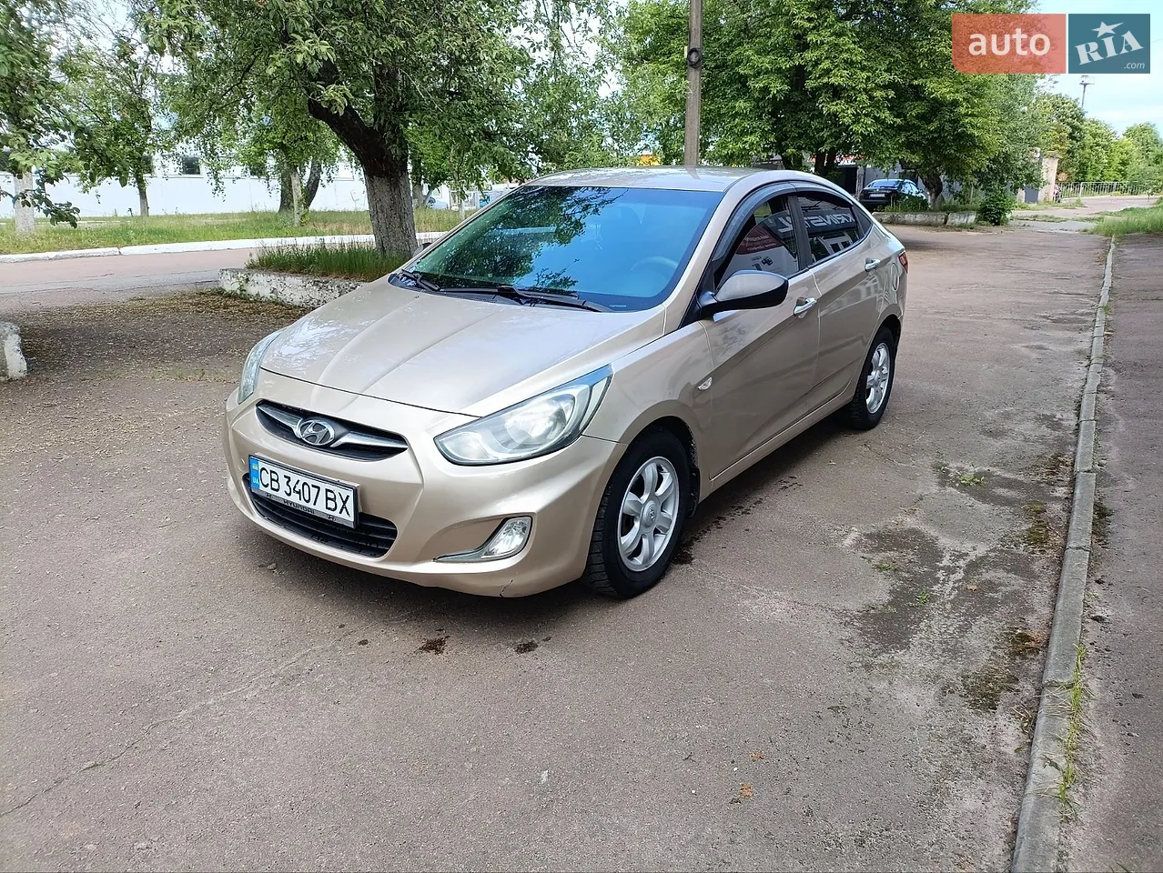 2011 Hyundai Accent - мініатюра 10