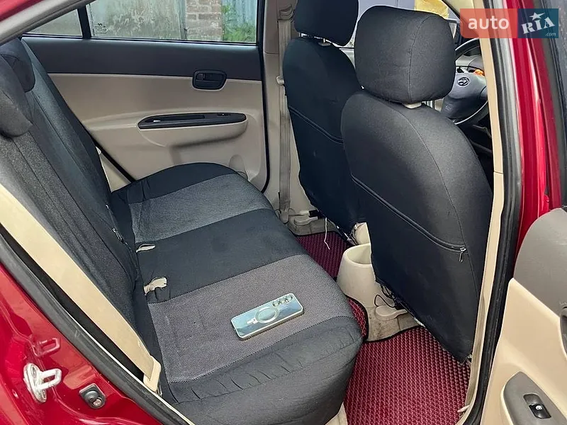 Hyundai Accent 2008 VIN Y6LCM41AP8L200382 фото оголошення 12 з 52