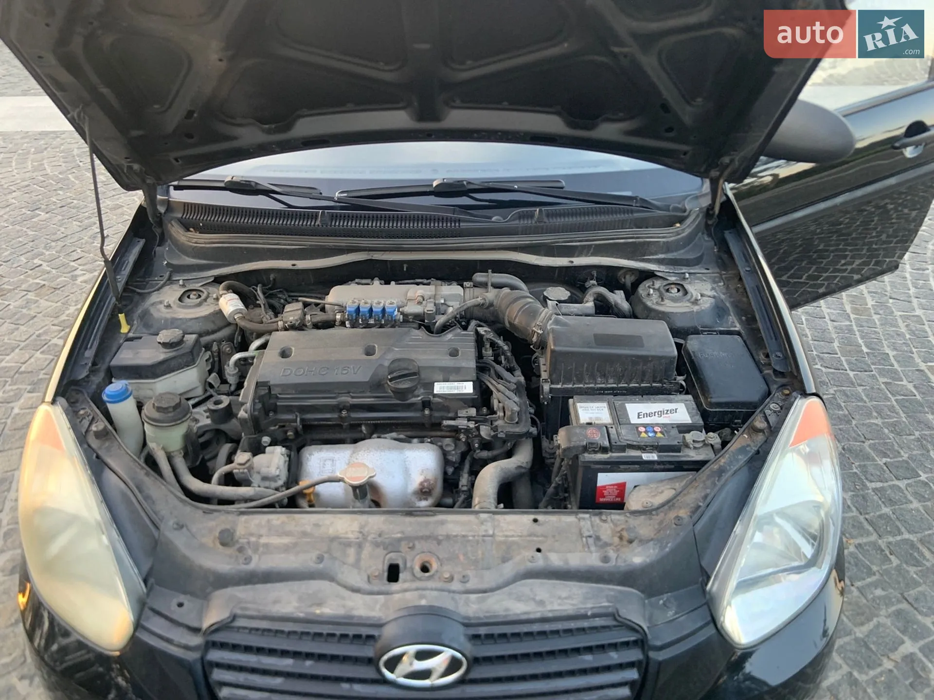 2010 Hyundai Accent - мініатюра 18