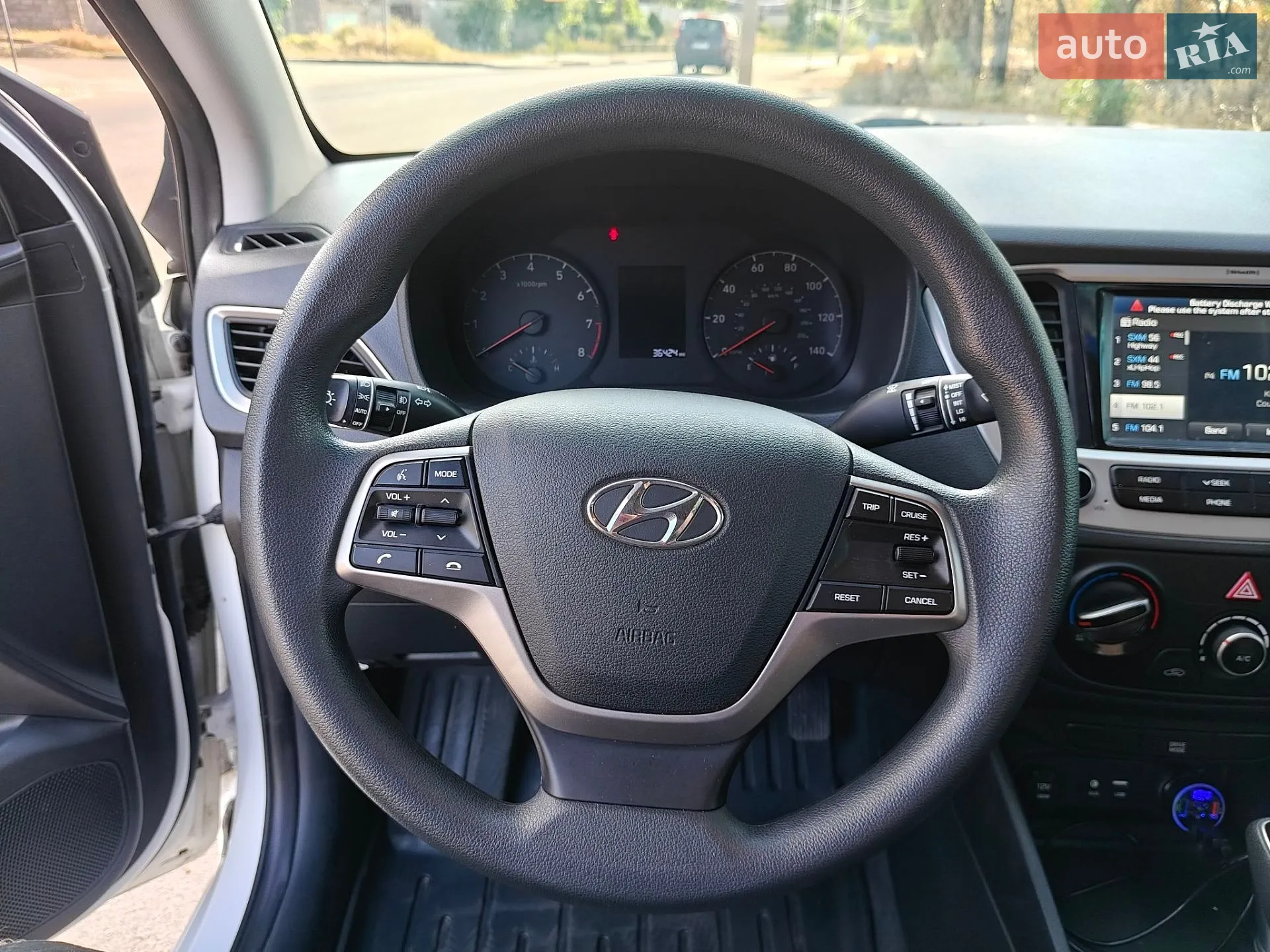Hyundai Accent 2020 VIN 3KPC24A66LE126800 фото оголошення 8 з 9