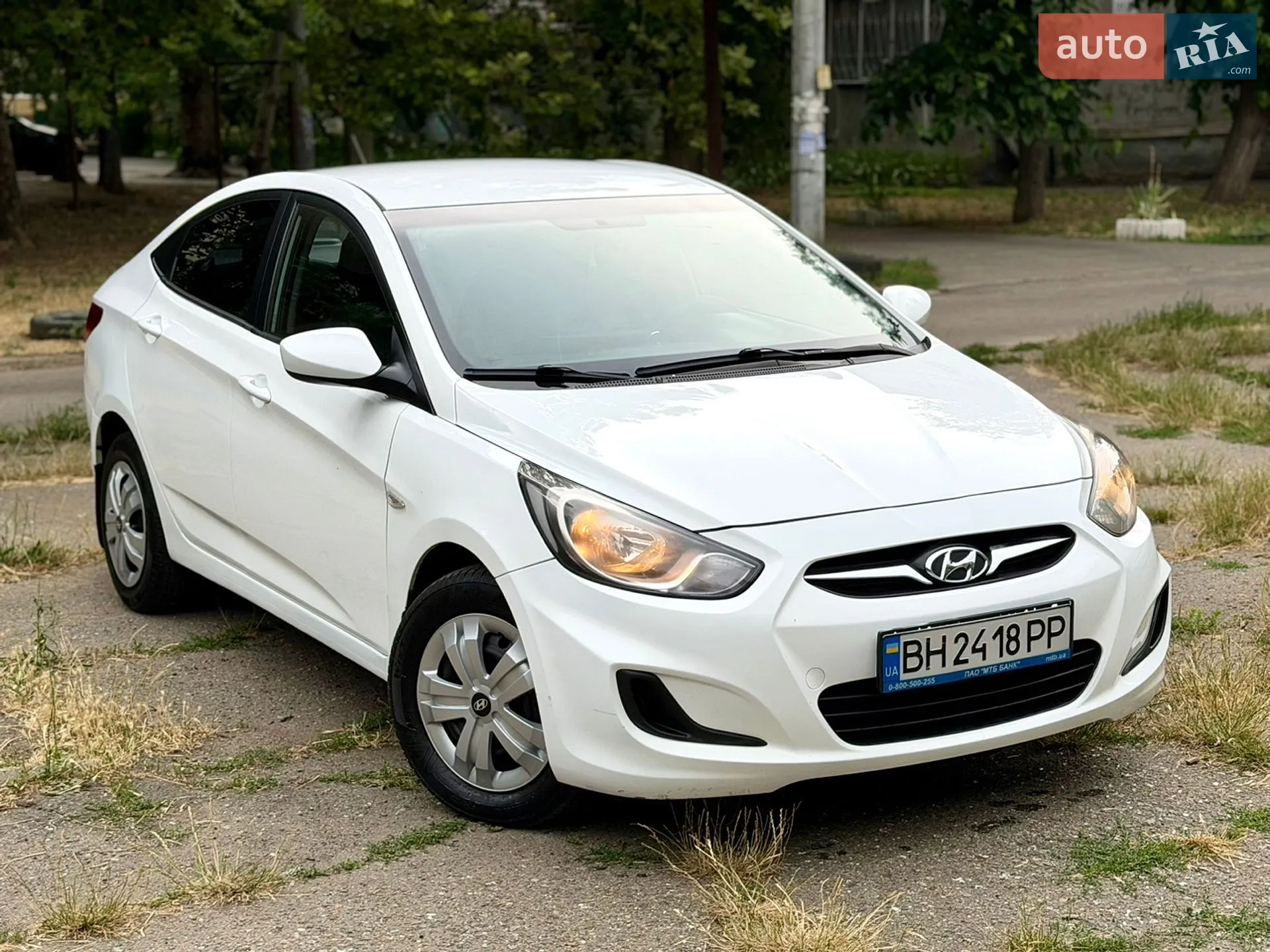 2011 Hyundai Accent - мініатюра 11