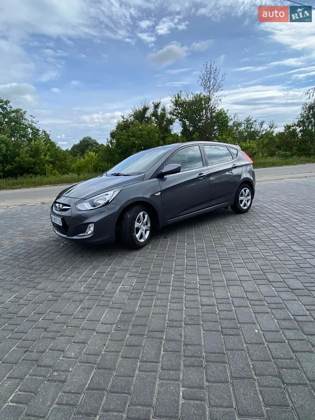 2012 Hyundai Accent - мініатюра 3