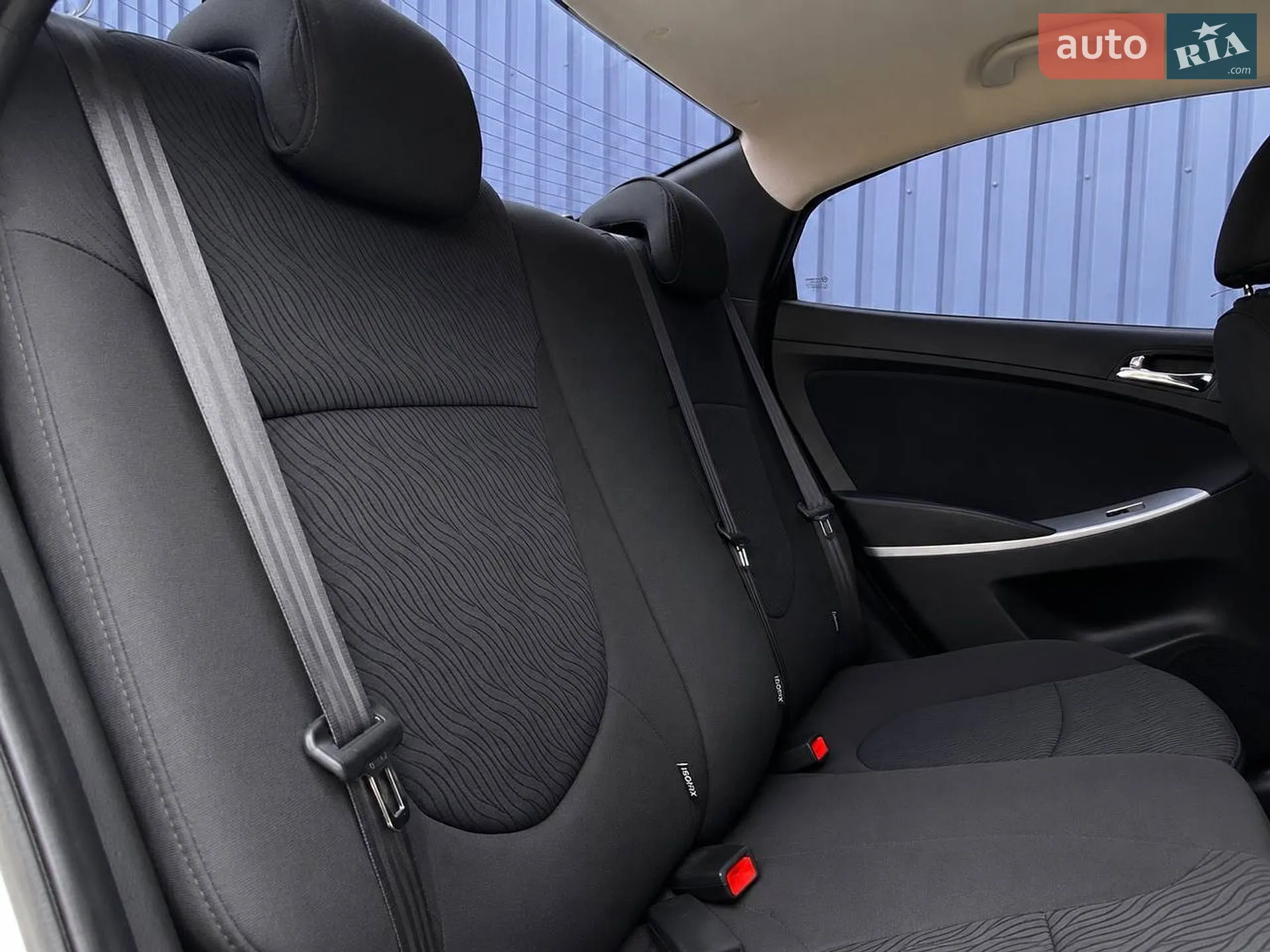 2011 Hyundai Accent - мініатюра 16