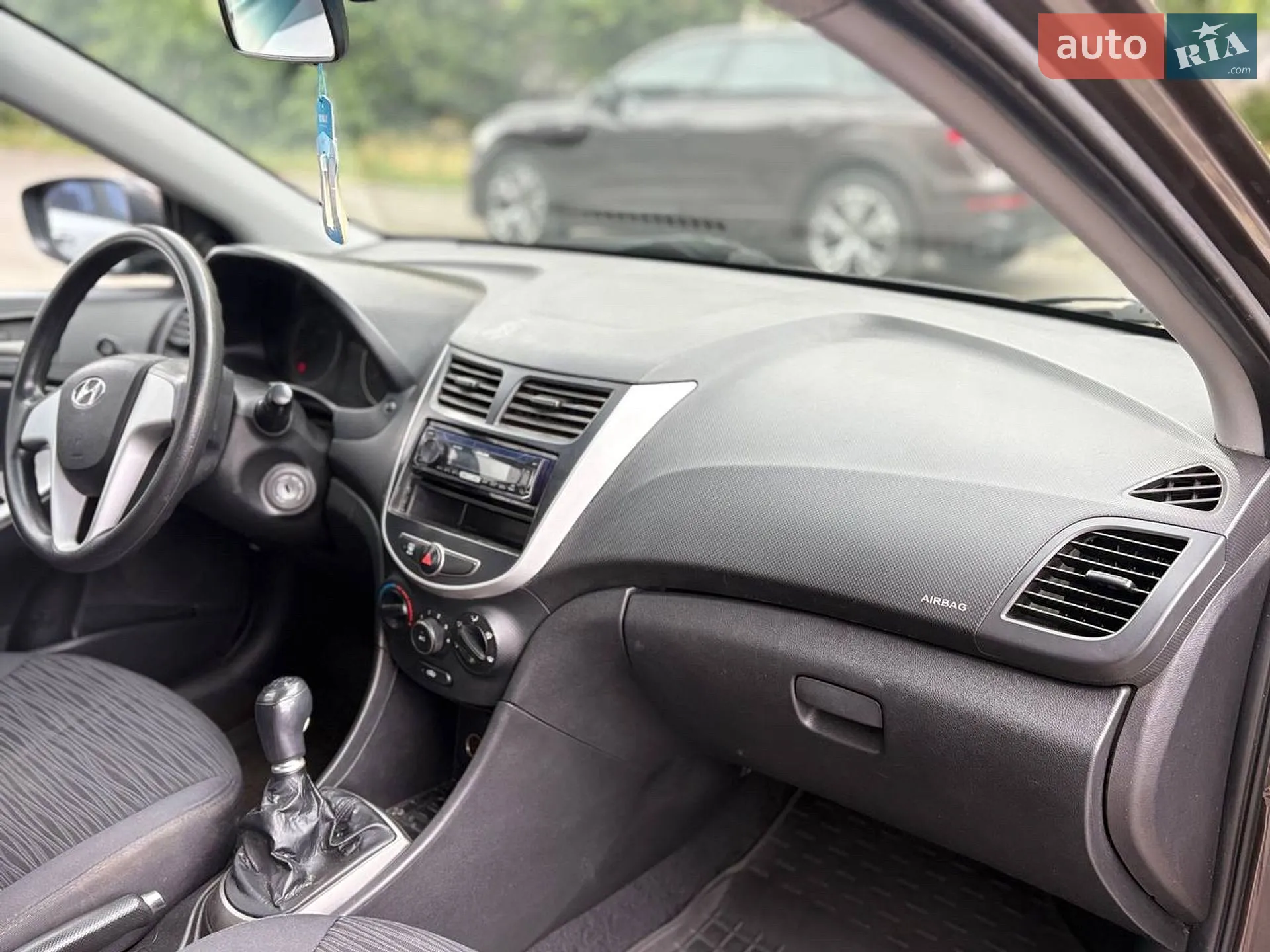 2016 Hyundai Accent - мініатюра 6