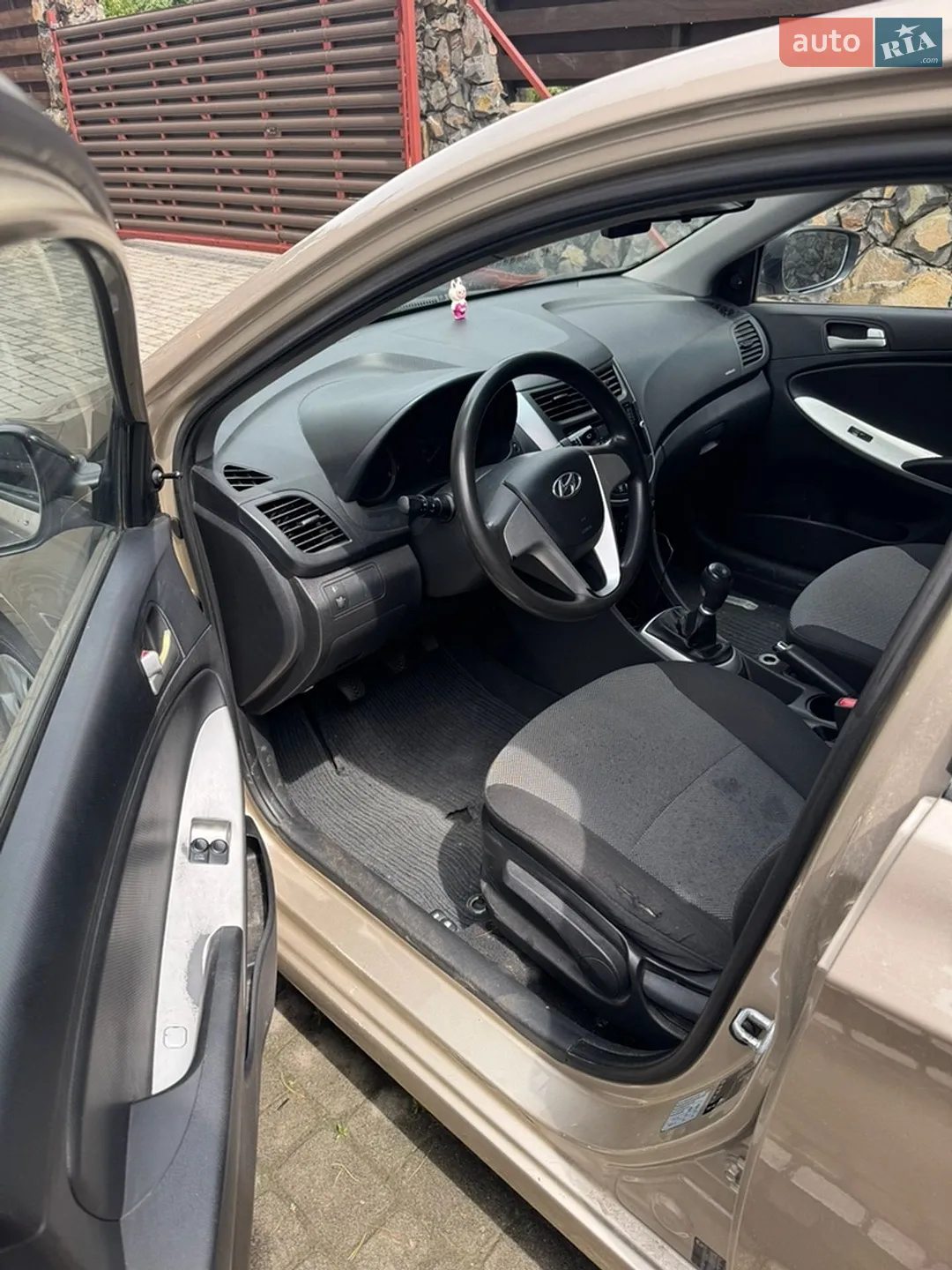 2011 Hyundai Accent - мініатюра 4