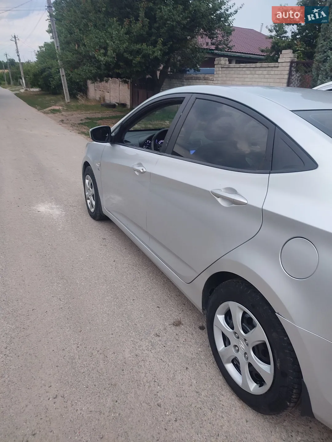 2011 Hyundai Accent - мініатюра 3