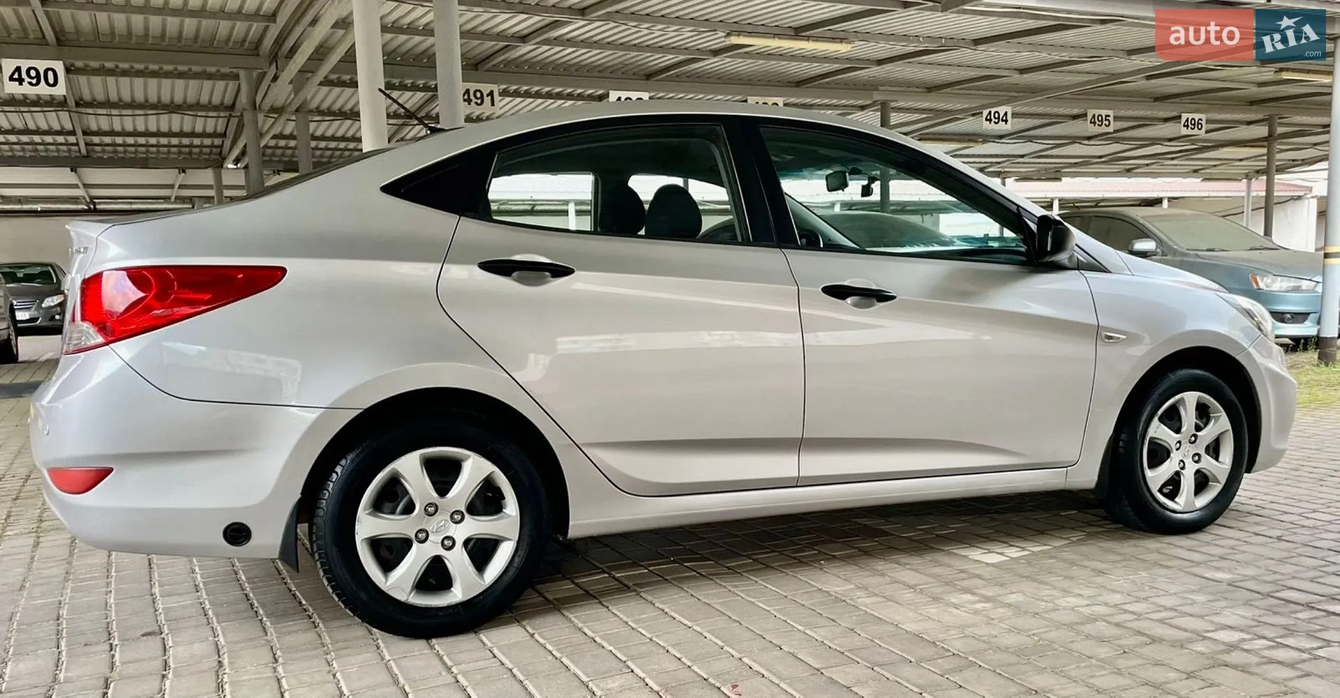 2012 Hyundai Accent - мініатюра 4